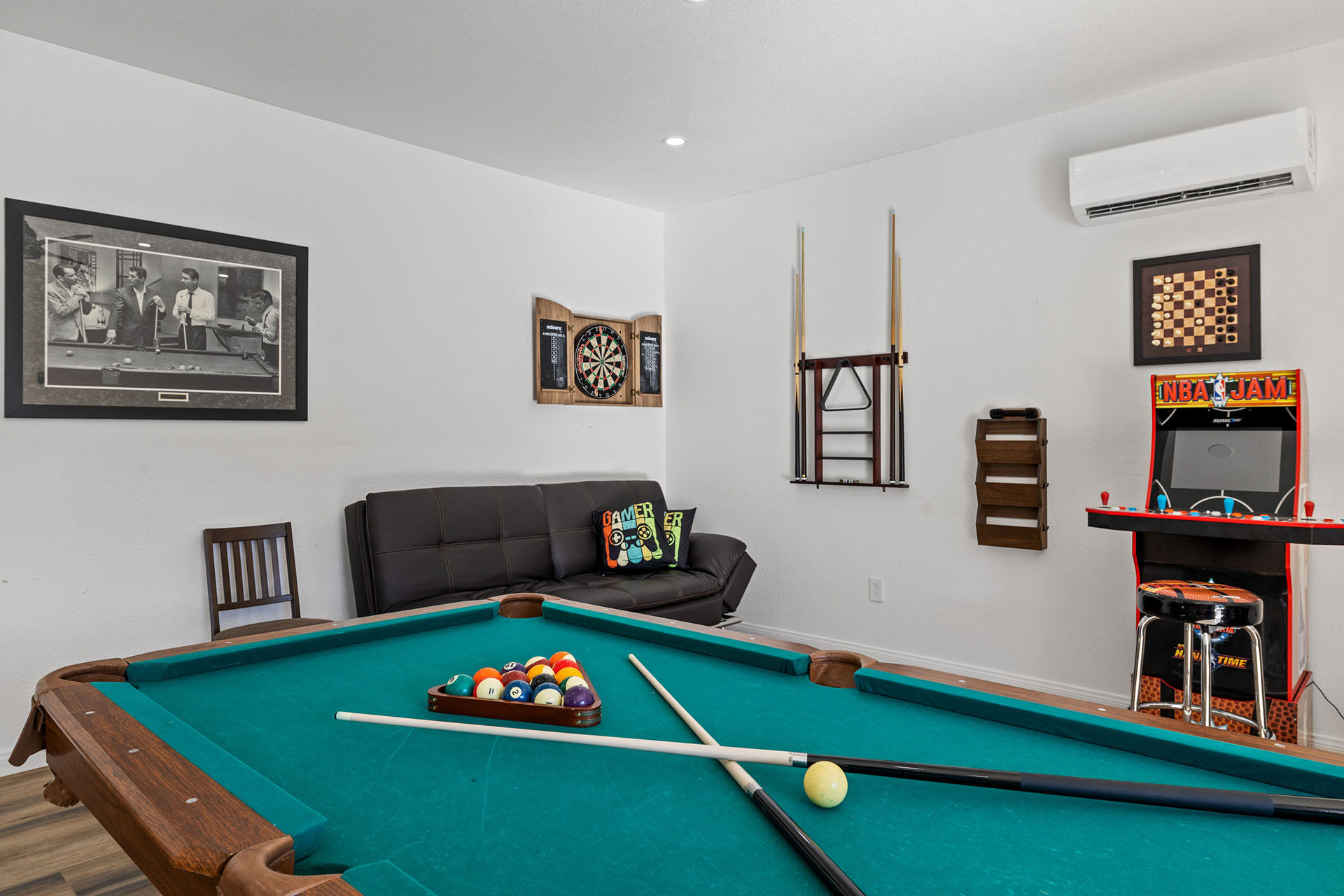 Ridgeview 6 BR, 3 Acres, Pool, Spa, Firepits | Photo 27