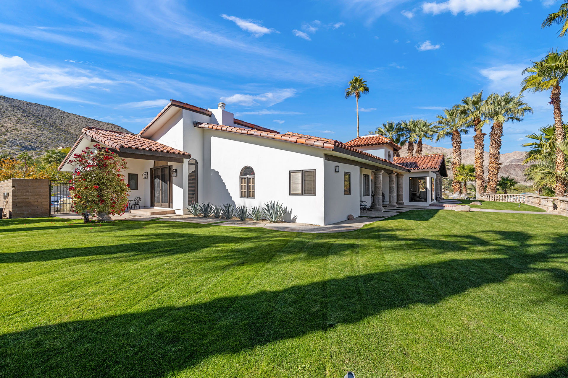 Ridgeview 6 BR, 3 Acres, Pool, Spa, Firepits | Photo 57