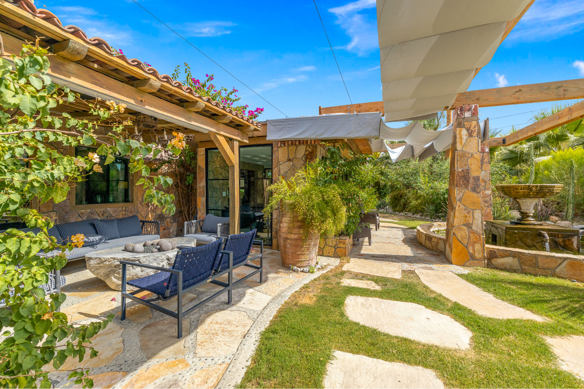 Calistoga Retreat 6 BR oasis in the hills of Palm Desert | Photo 11