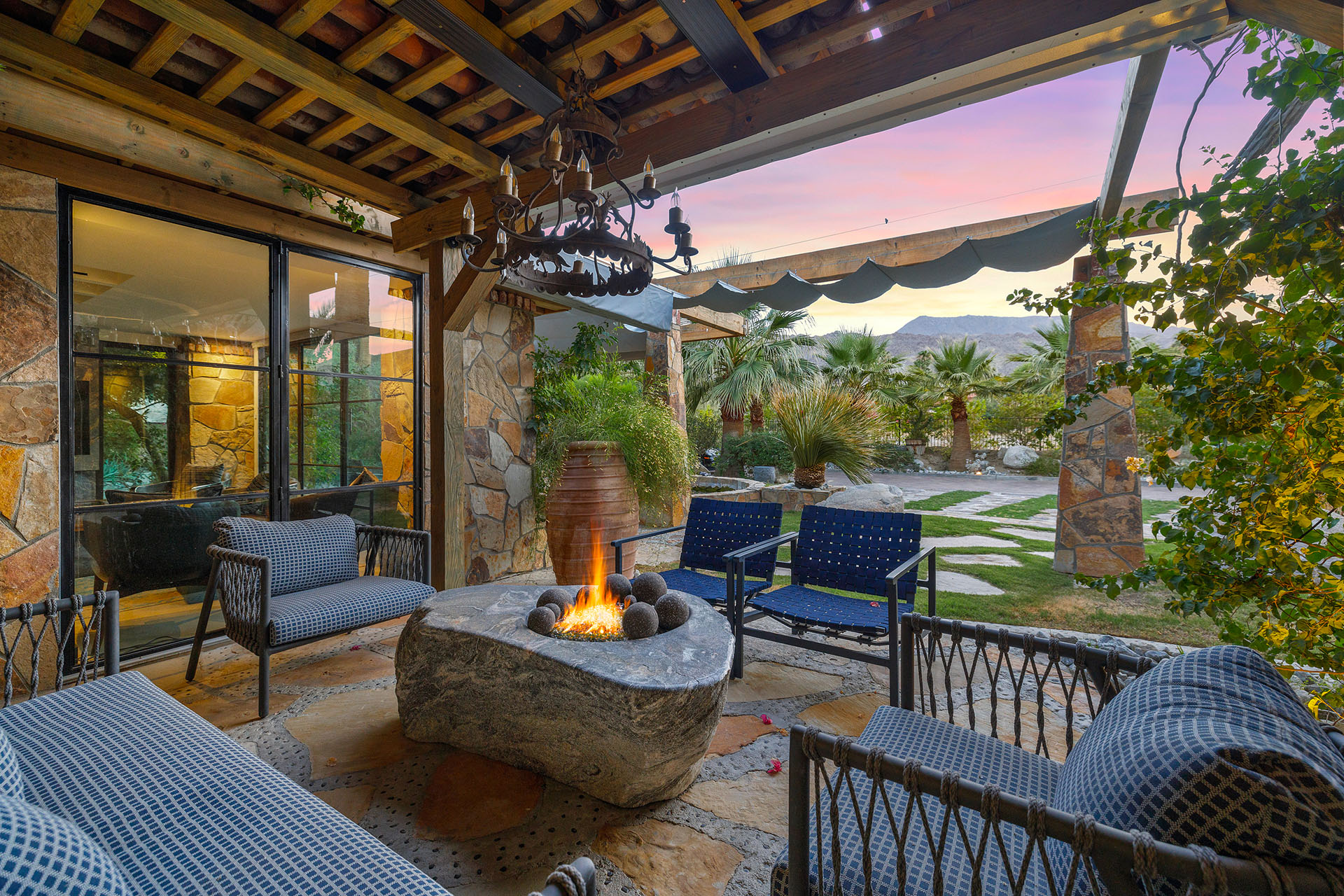 Calistoga Retreat 6 BR oasis in the hills of Palm Desert | Photo 2