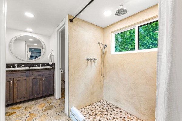 Calistoga Retreat 6 BR oasis in the hills of Palm Desert 4