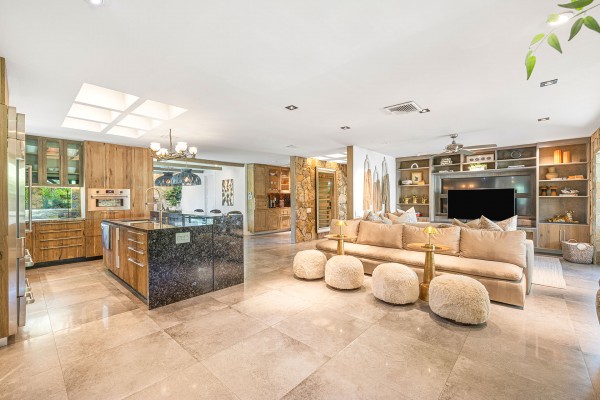 Jaguar Villa