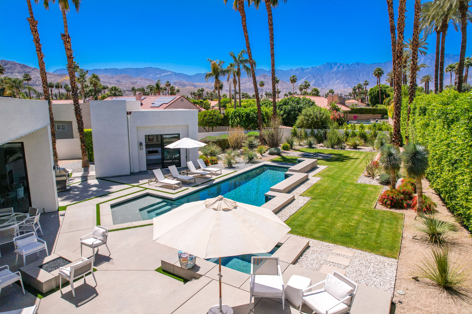 Silver Sun Stunning 4 Bedroom Estate on 1/3 Acre | Photo 57