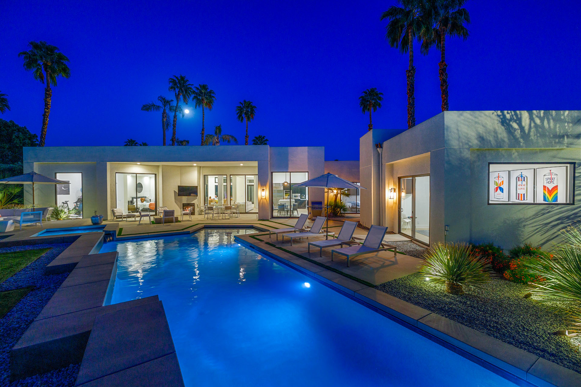 Silver Sun Stunning 4 Bedroom Estate on 1/3 Acre