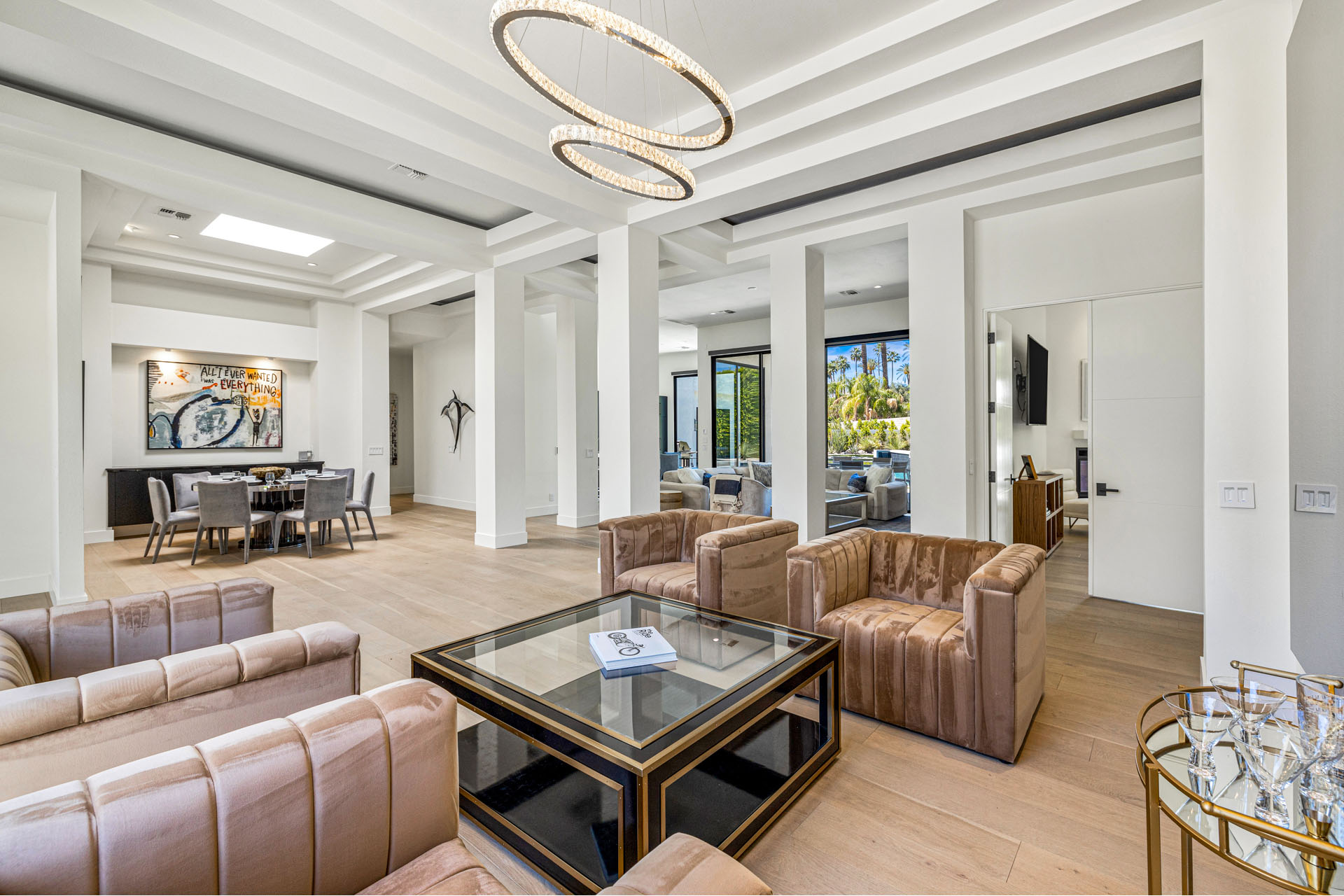 Silver Sun Stunning 4 Bedroom Estate on 1/3 Acre | Photo 20