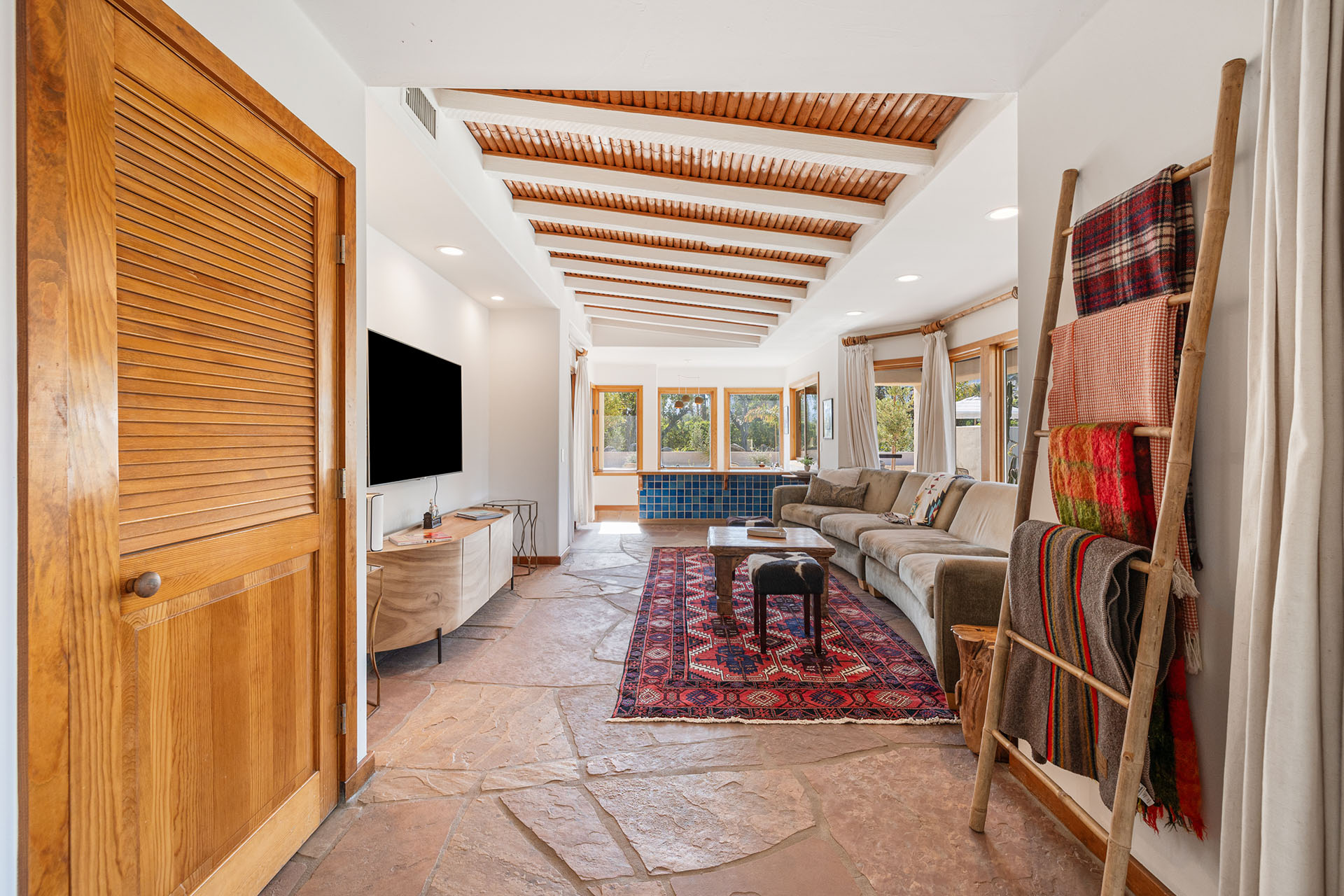 Rancho Colibri 2.5 acres, tennis court, lap pool | Photo 36