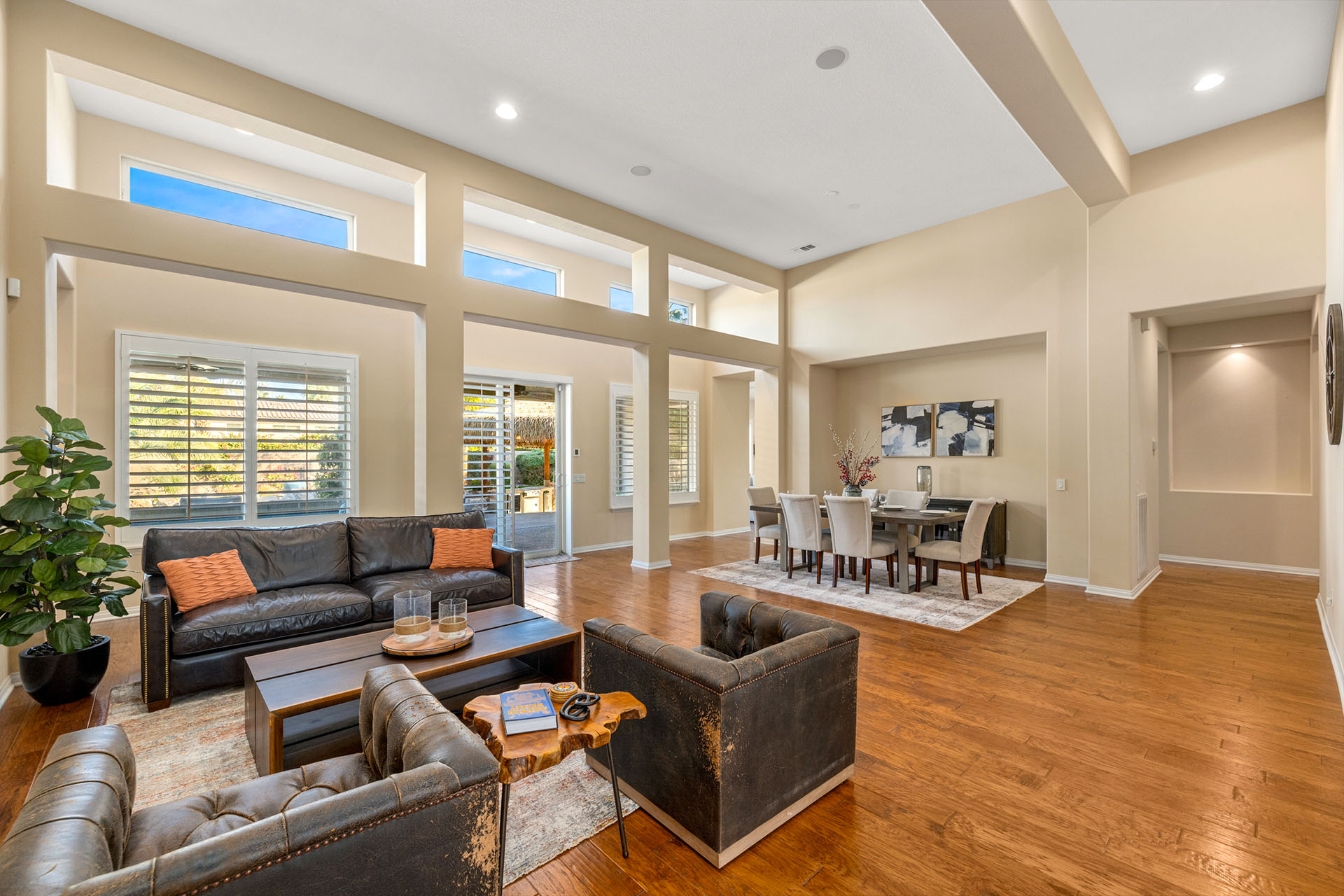 Endless Summer Swim up bar, waterslide & more! | Photo 24