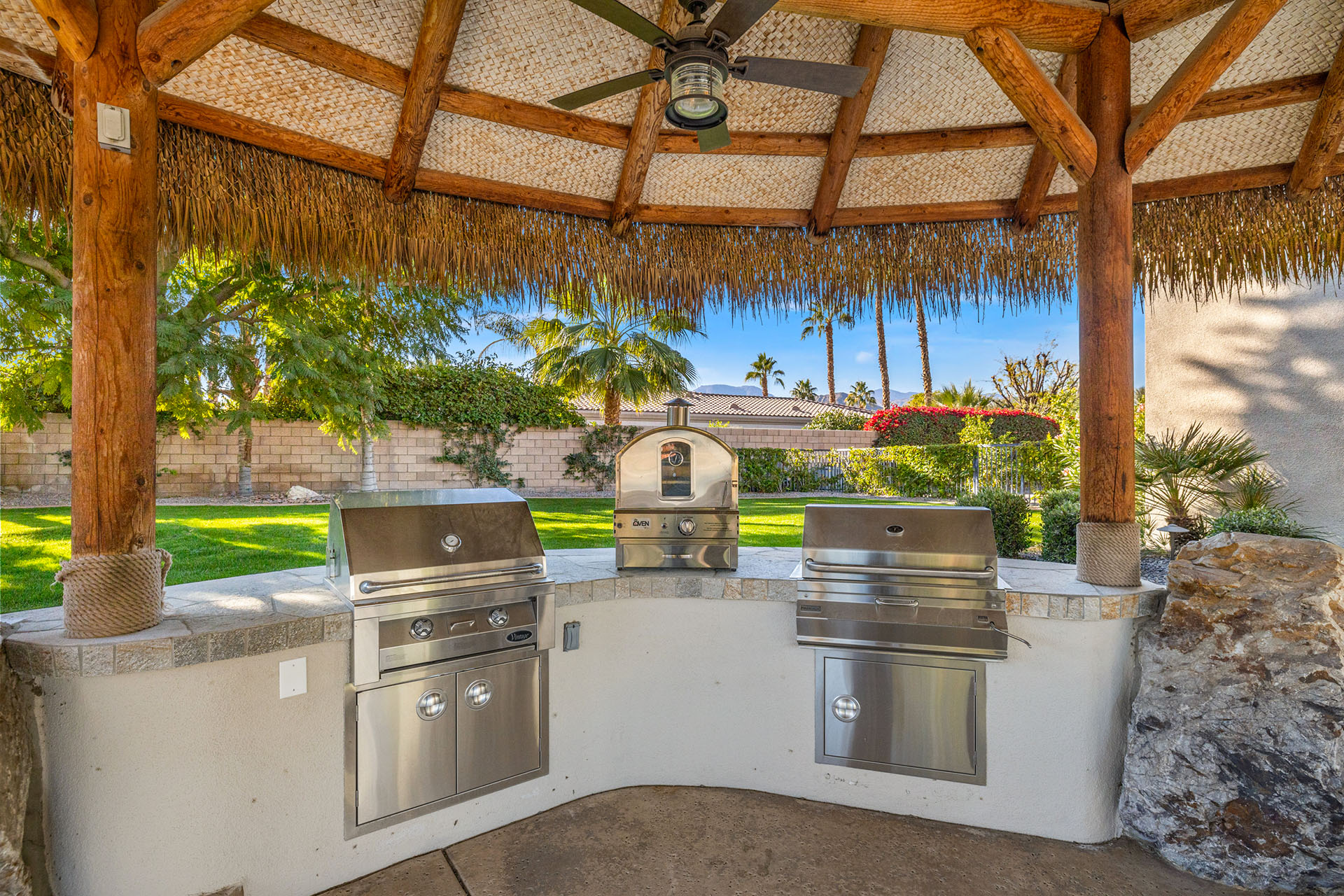 Endless Summer Swim up bar, waterslide & more! | Photo 38