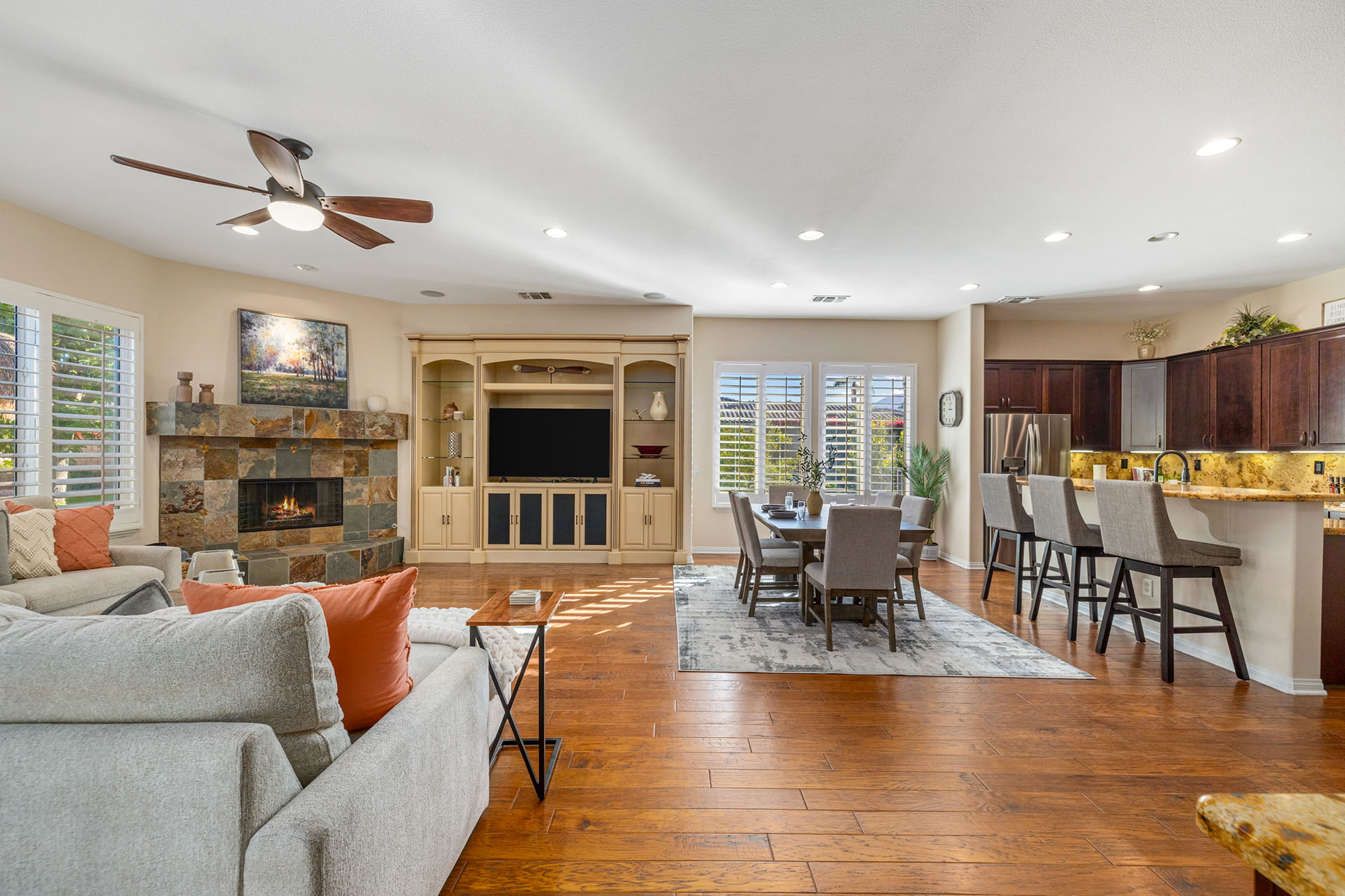 Endless Summer Swim up bar, waterslide & more! | Photo 22