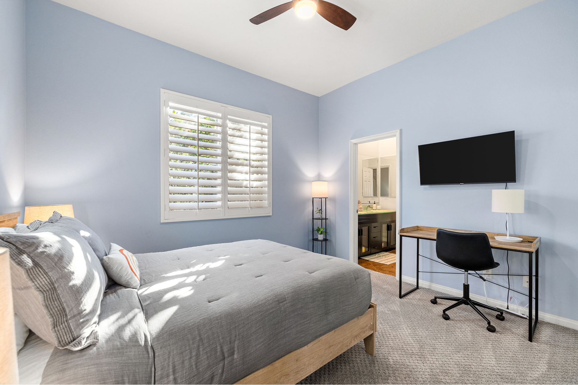 Endless Summer Swim up bar, waterslide & more! | Photo 33