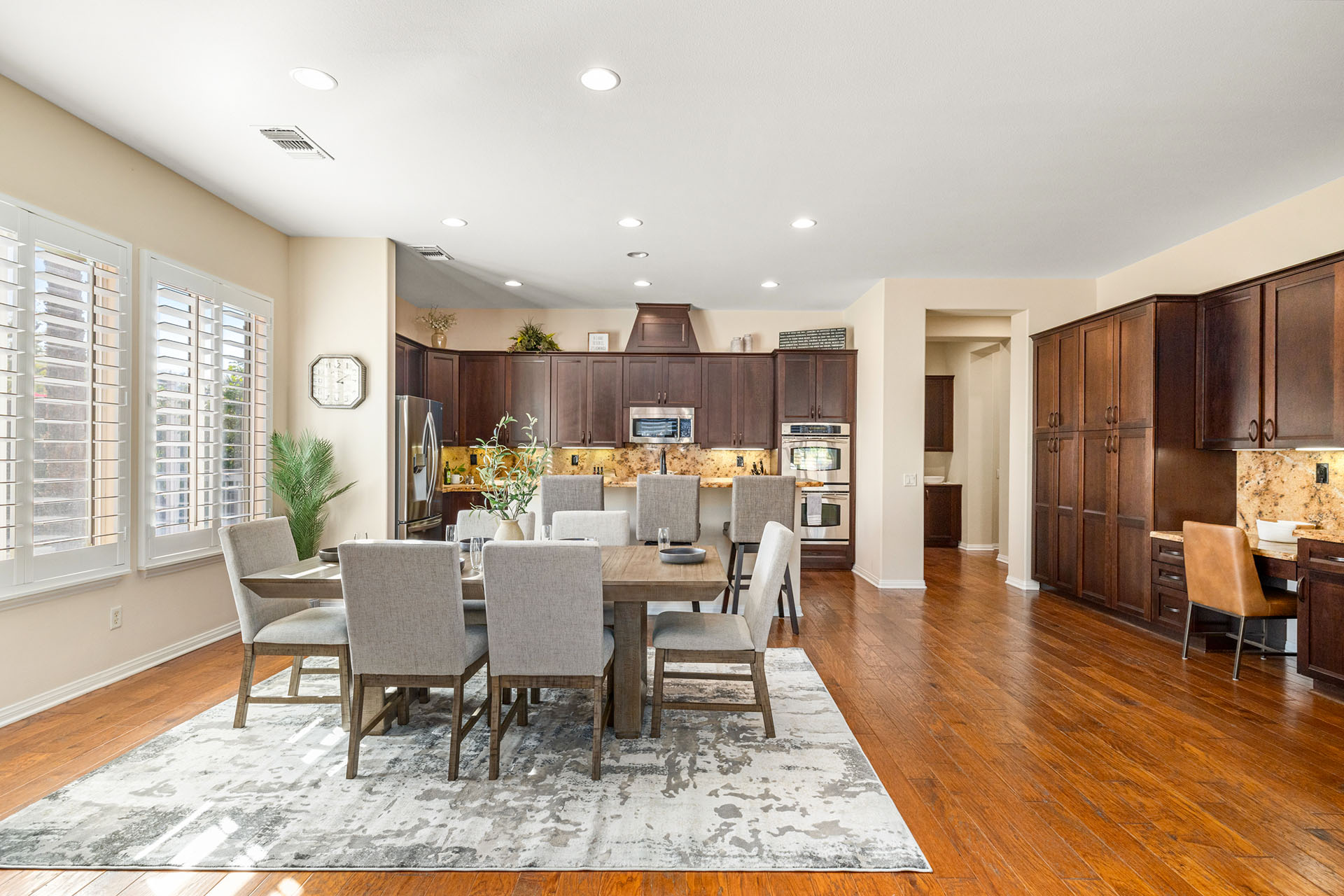 Endless Summer Swim up bar, waterslide & more! | Photo 18