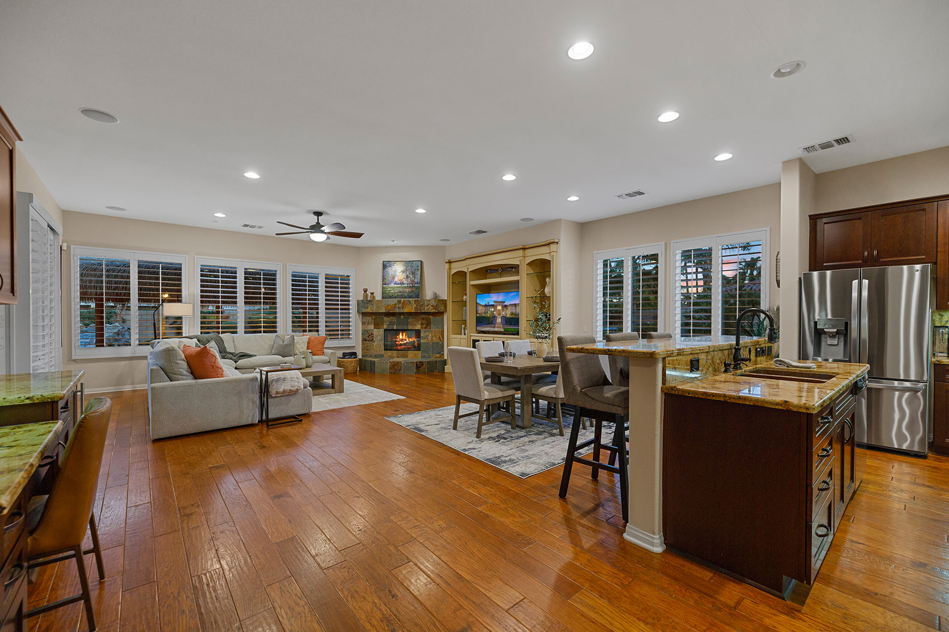 Endless Summer Swim up bar, waterslide & more! | Photo 23