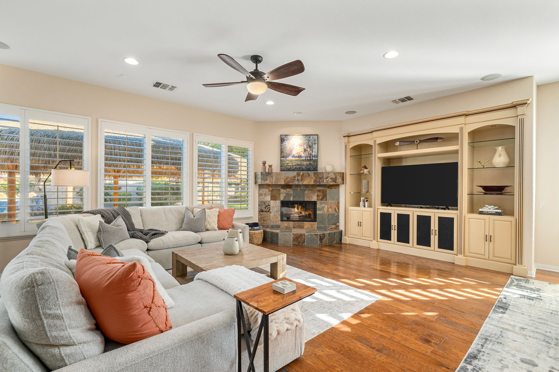 Endless Summer Swim up bar, waterslide & more! | Photo 15