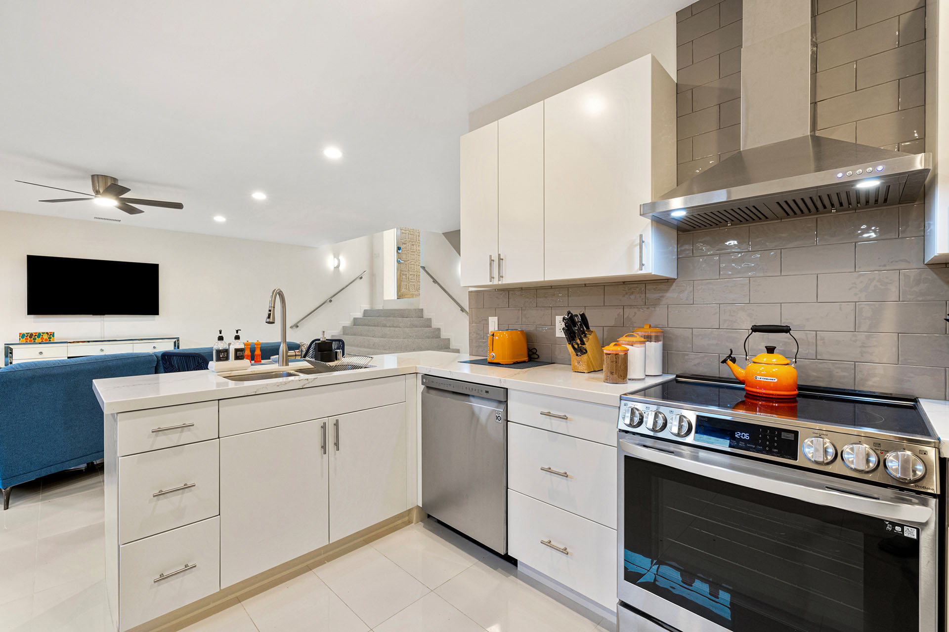 El Paseo Tennis Retreat 6 BR w/ Private Court | Photo 52