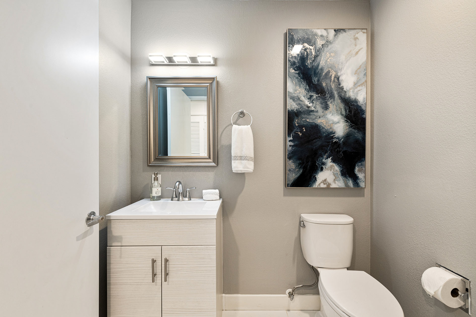 El Paseo Tennis Retreat 6 BR w/ Private Court | Photo 37