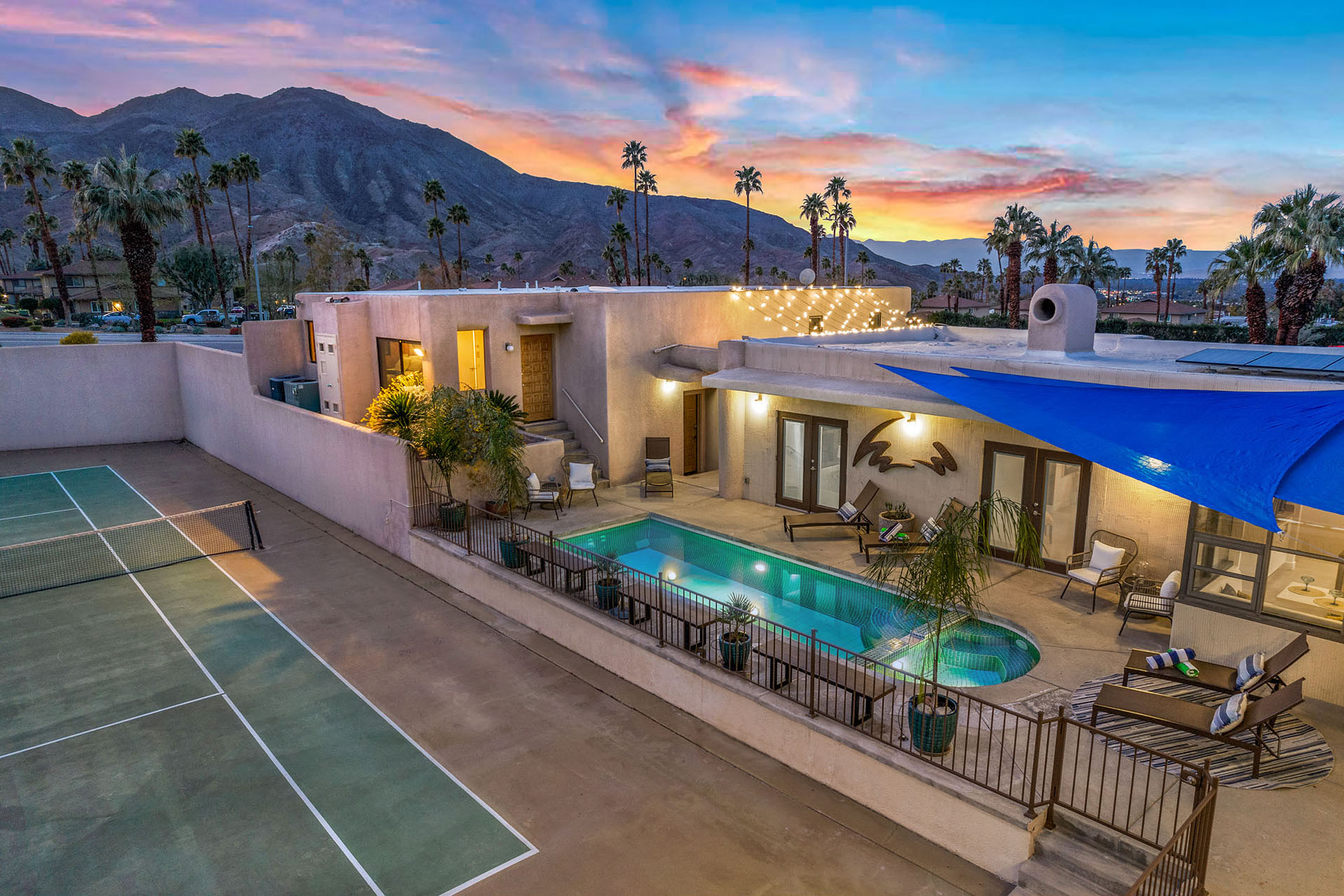 El Paseo Tennis Retreat 6 BR w/ Private Court