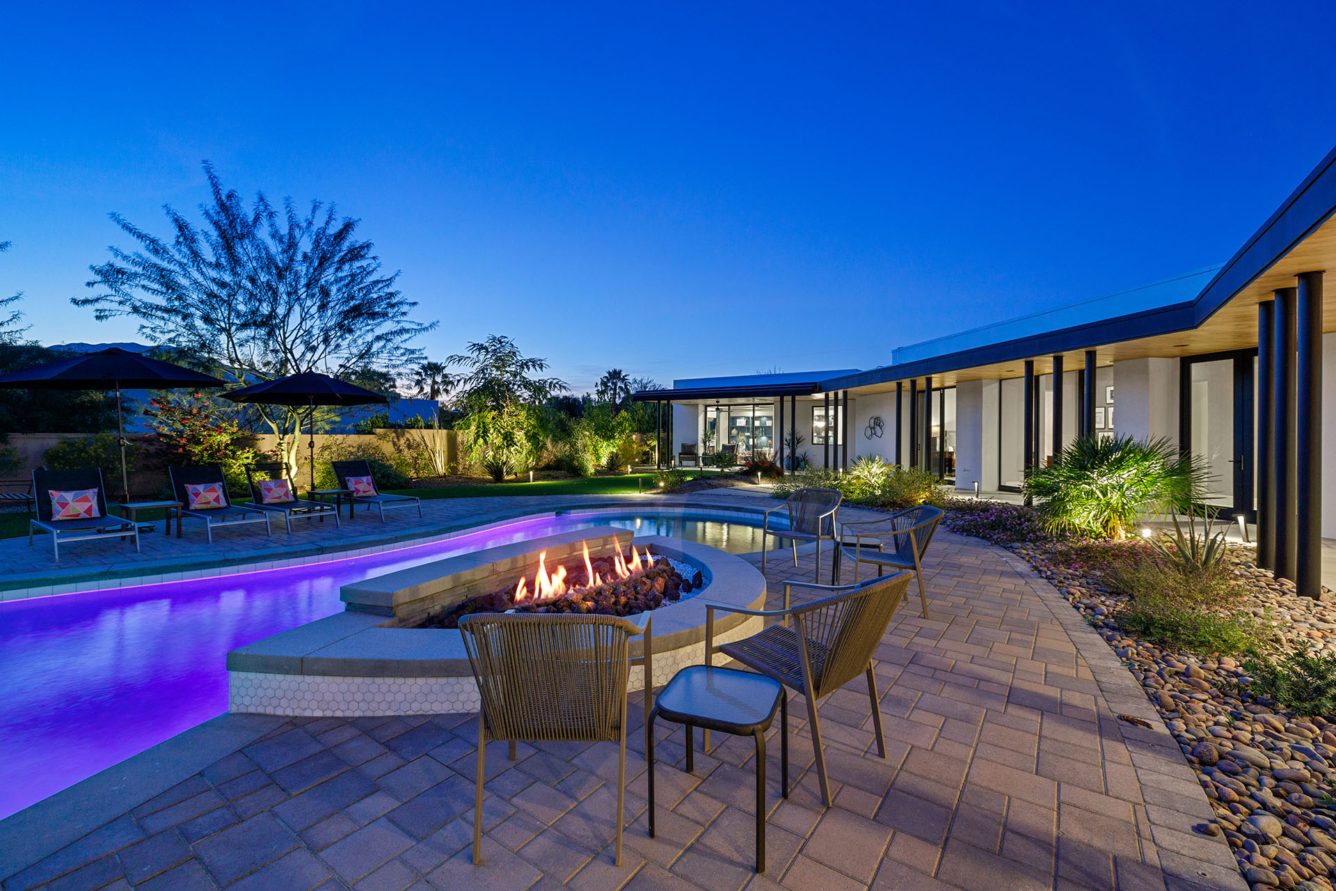 Sierra Vista 7 BR Estate w/ Pickleball! | Photo 4