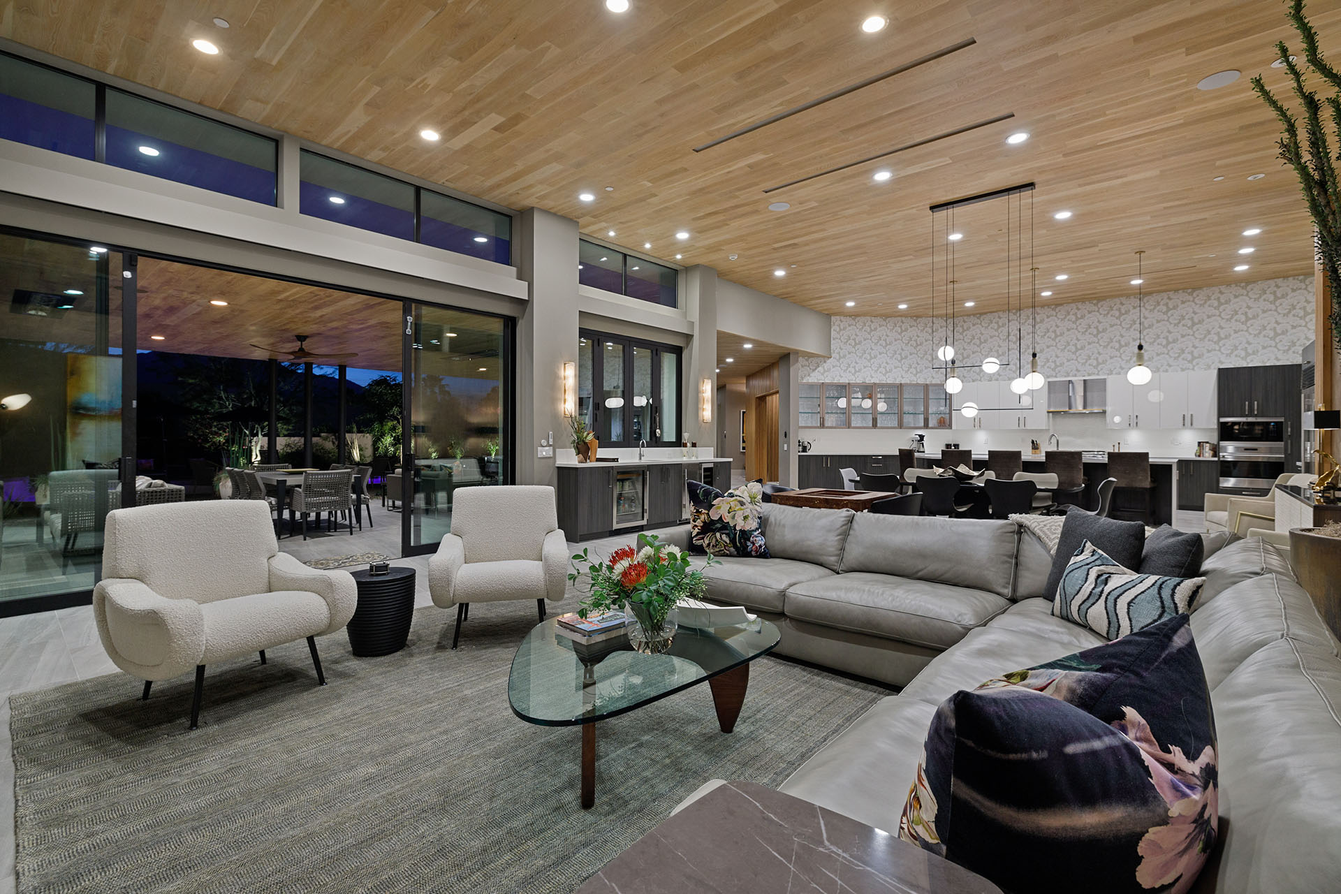 Sierra Vista 7 BR Estate w/ Pickleball! | Photo 25