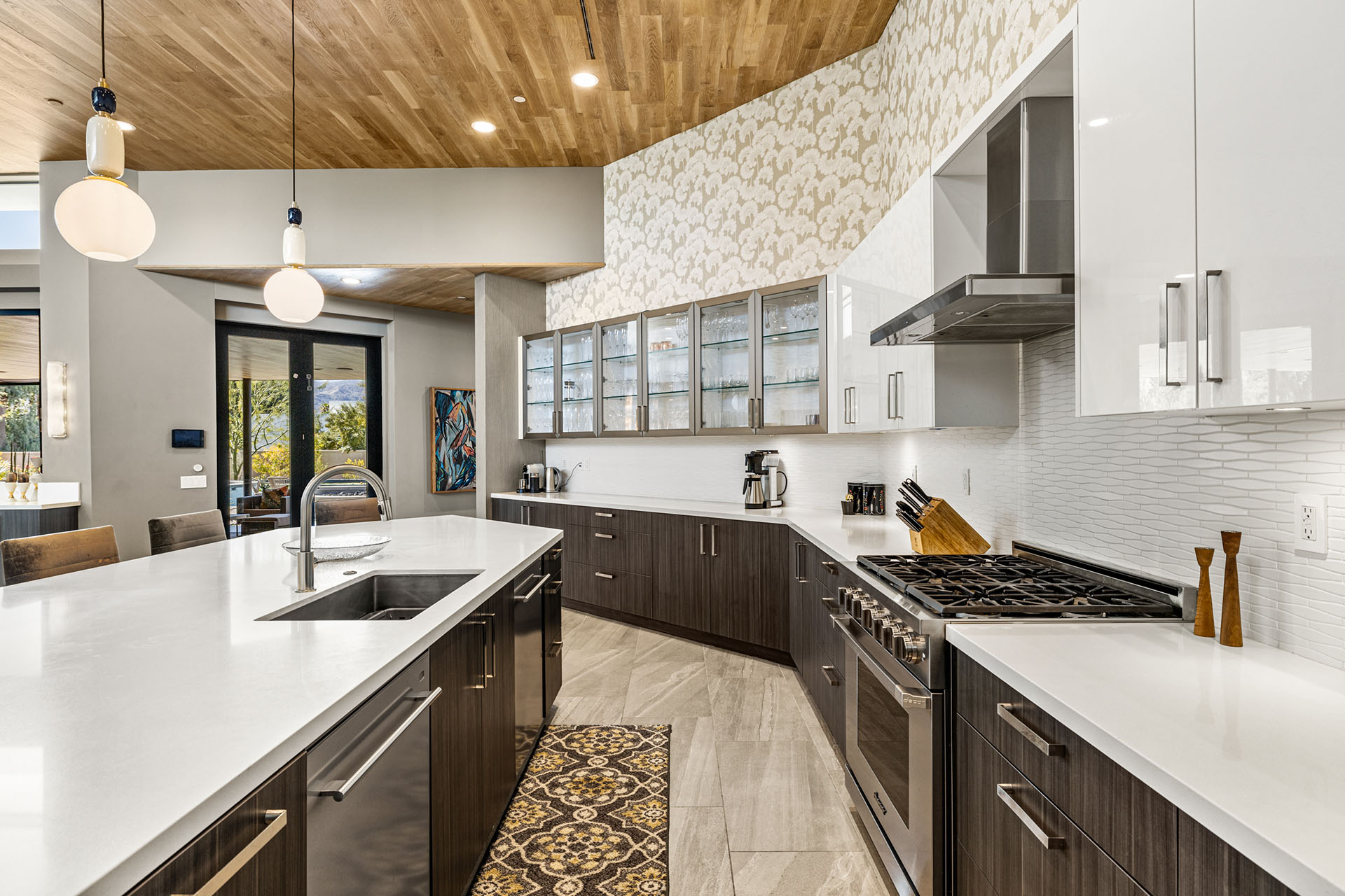 Sierra Vista 7 BR Estate w/ Pickleball! | Photo 19