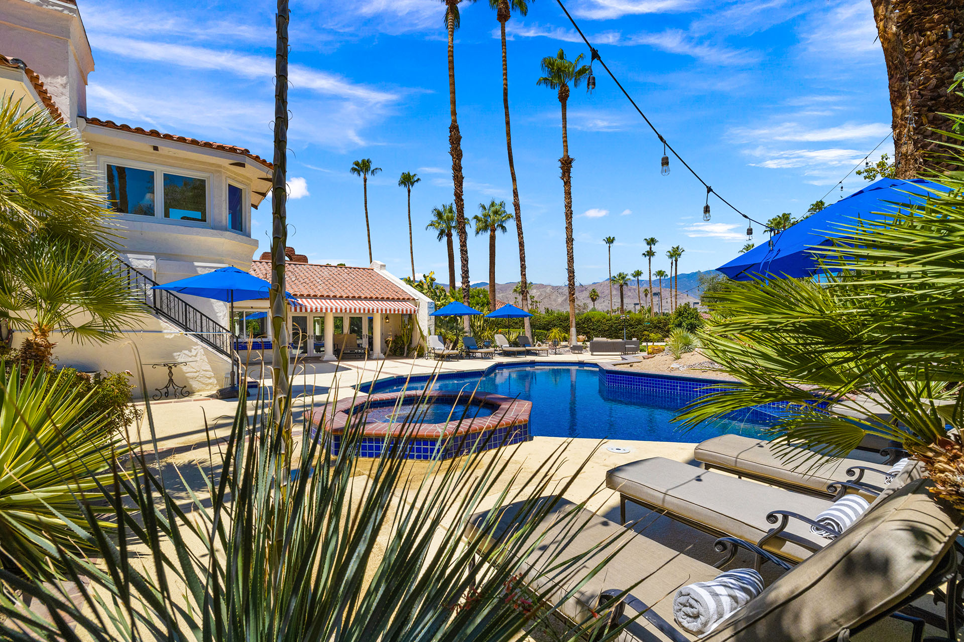 Hacienda Rosa A 1.4 Acre 8 Bedroom Estate