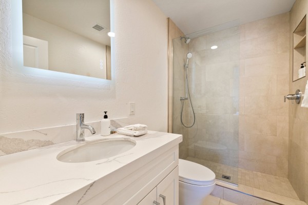 Hacienda Rosa A 1.4 Acre 8 Bedroom Estate 2