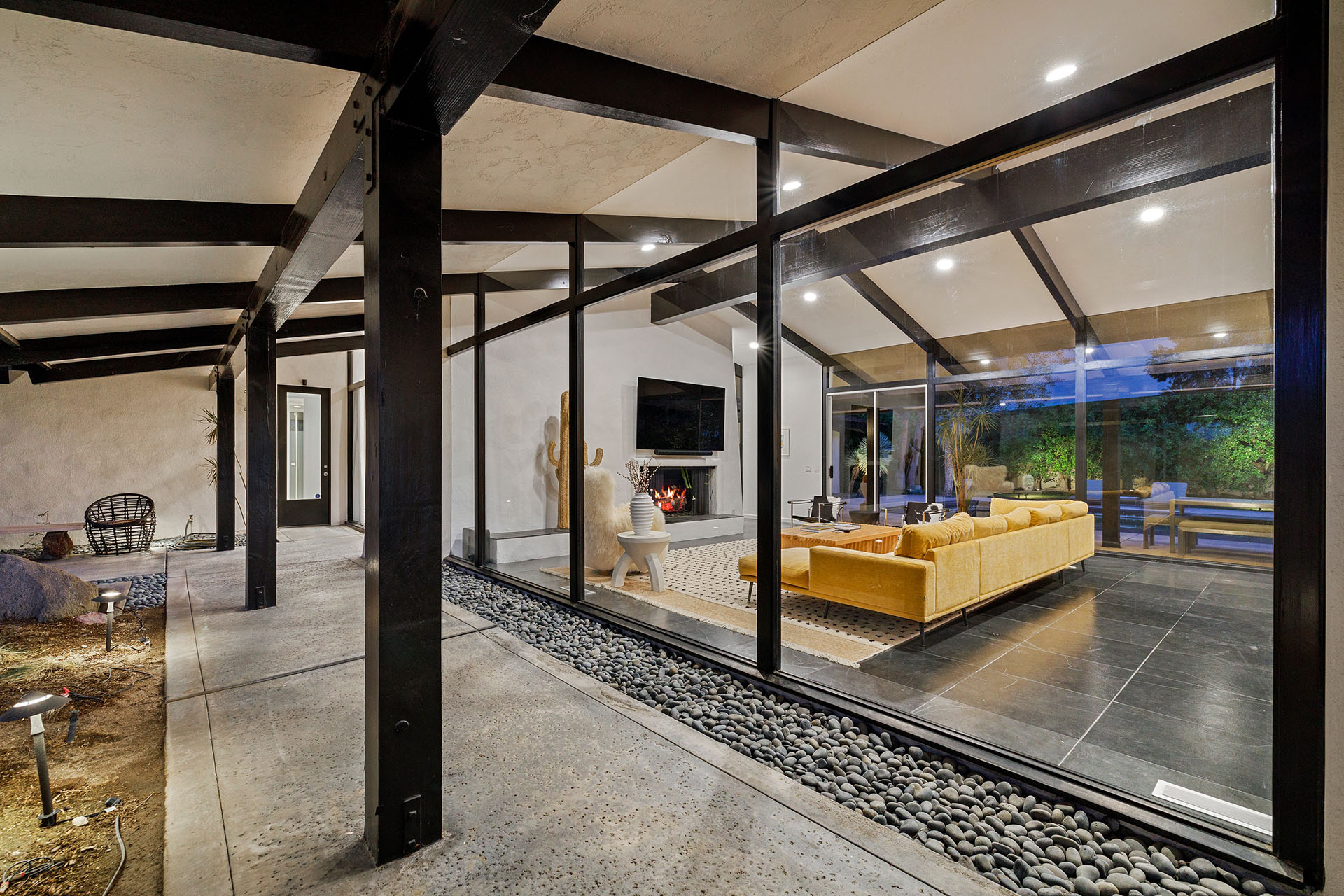 Willow Hideaway Very private South Palm Desert escape | Photo 65