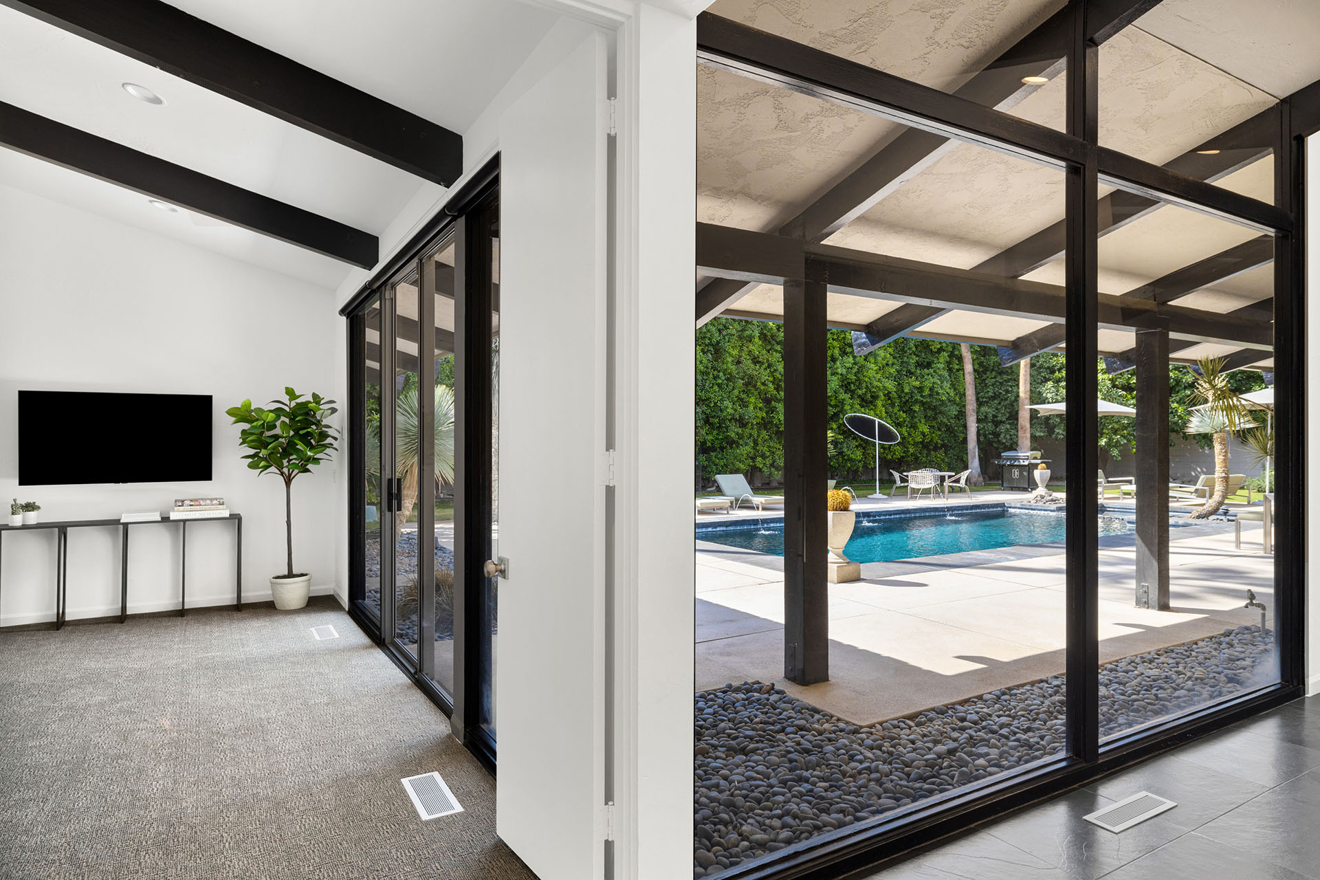 Willow Hideaway Very private South Palm Desert escape | Photo 35