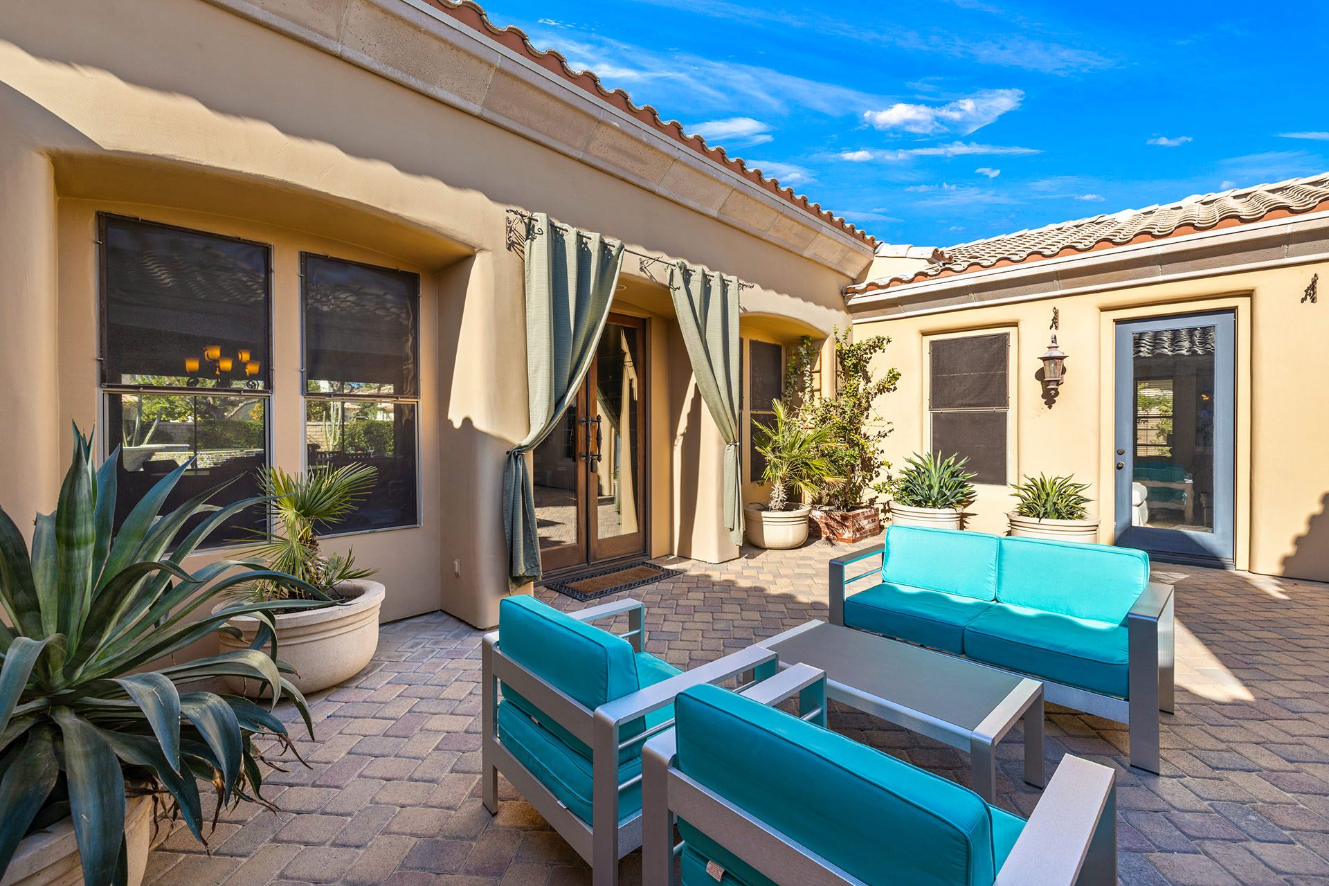 Villa San Julian 5 BR with lap and leisure pools! | Photo 55