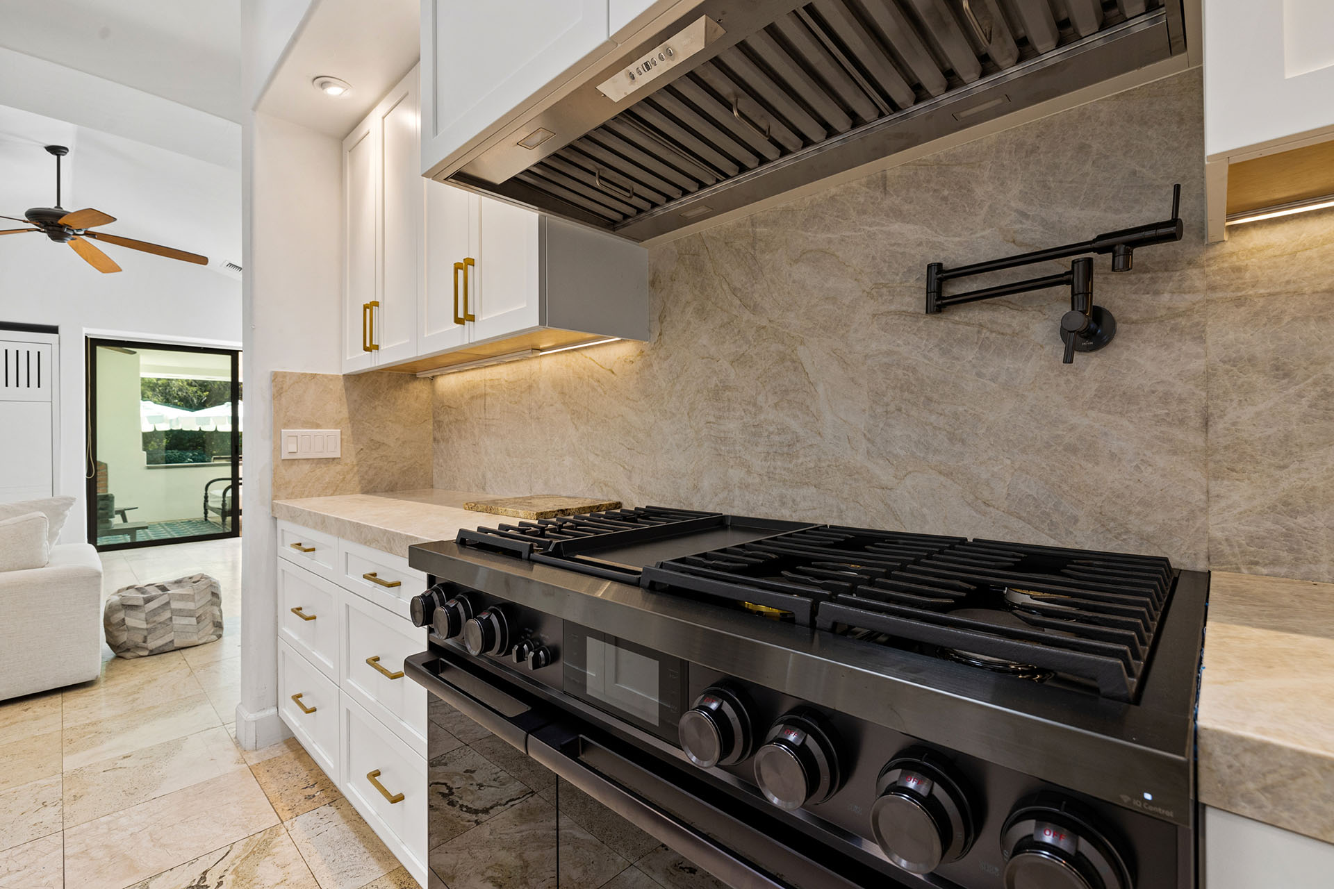 Blue Lotus Villa Half Acre in The Mesa | Photo 27