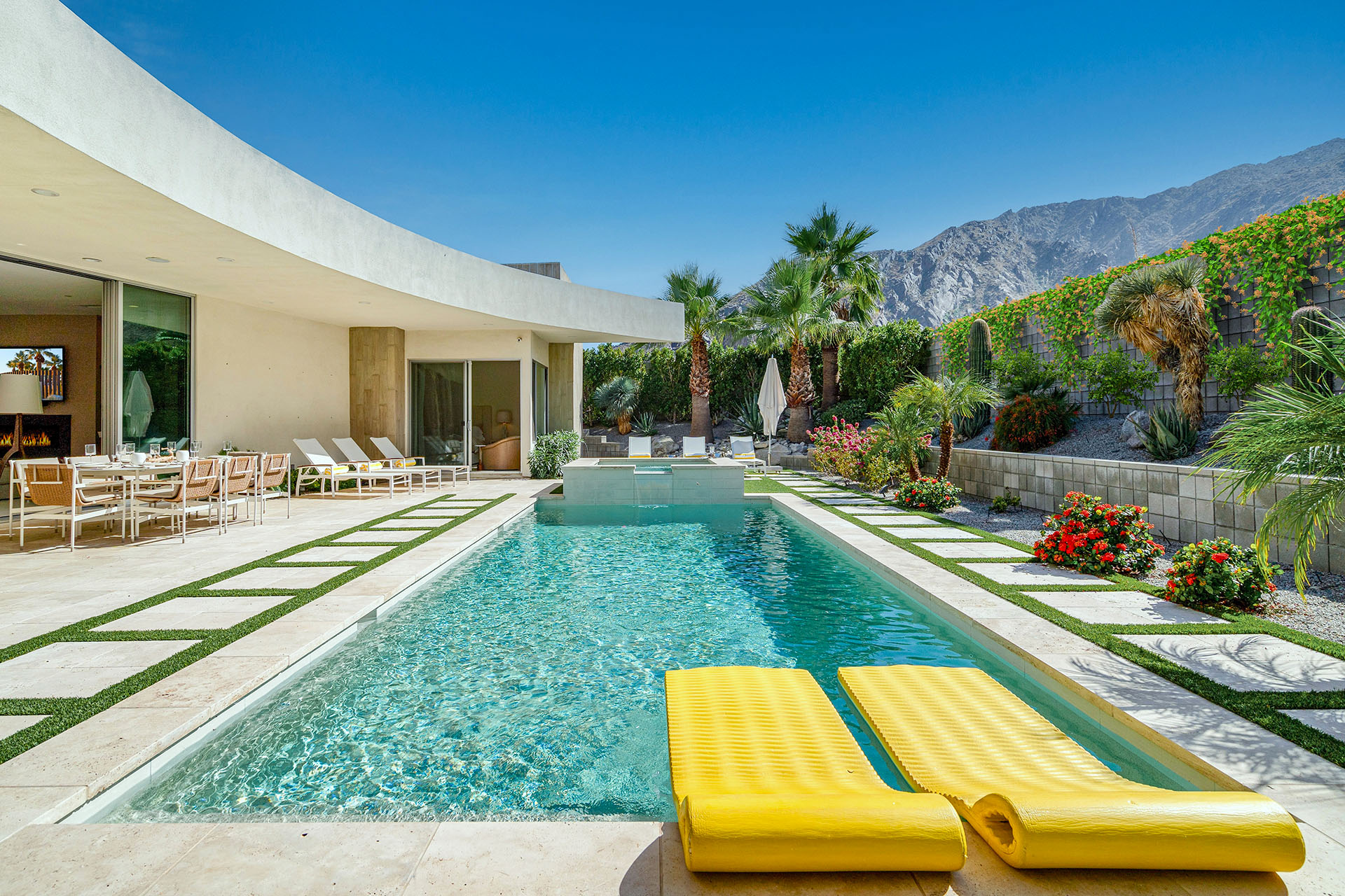 Rising Sun South Palm Springs Sophistication | Photo 2