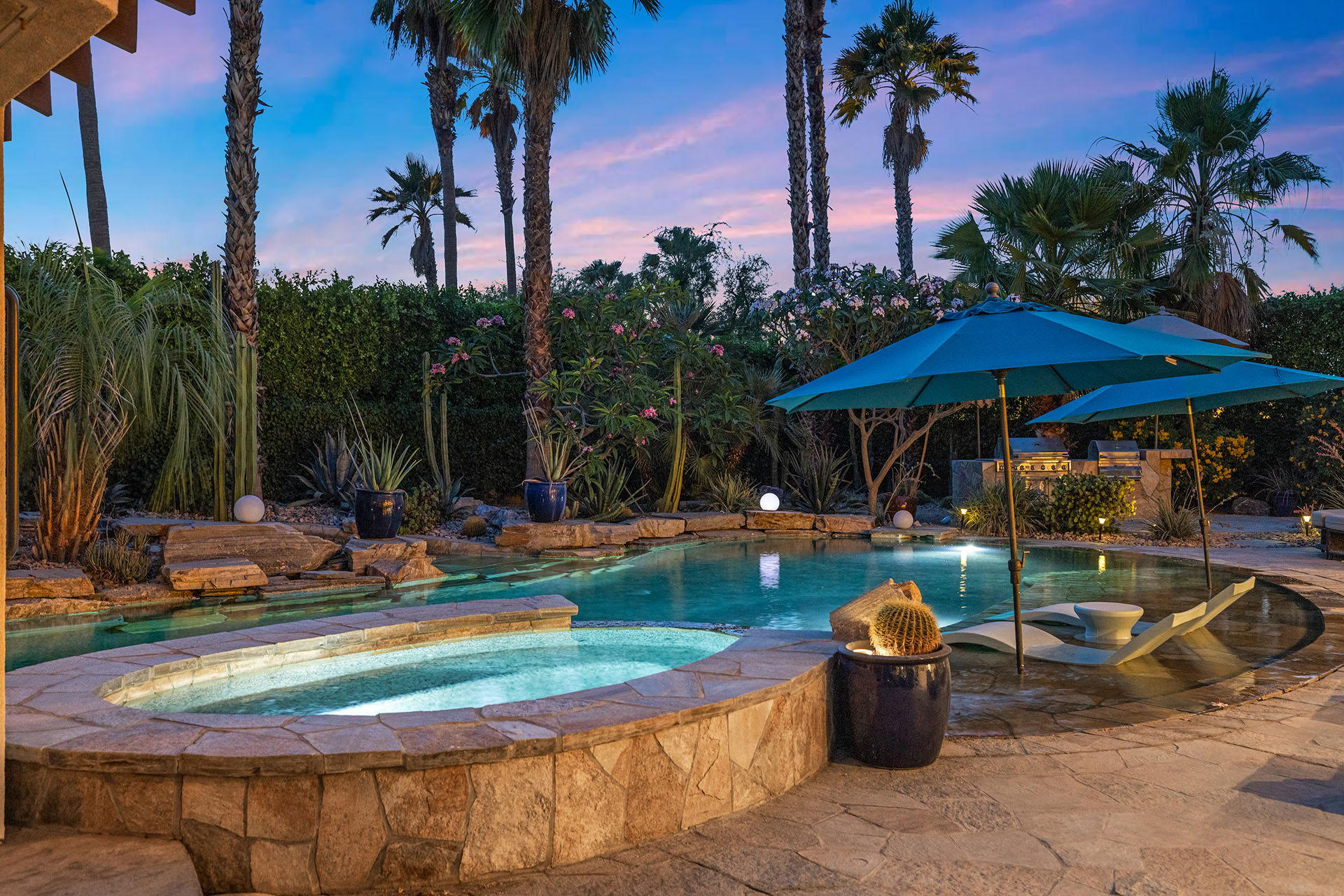 Cabana Palms A half acre desert oasis | Photo 67