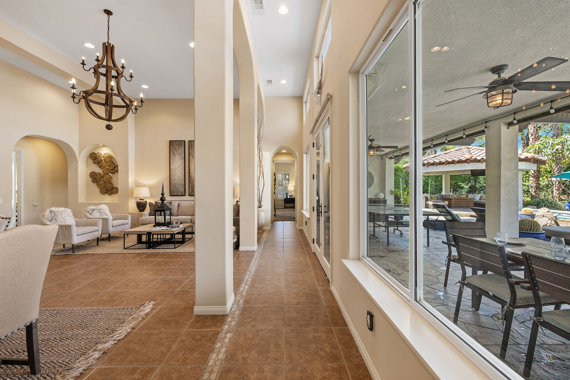 Cabana Palms A half acre desert oasis | Photo 6