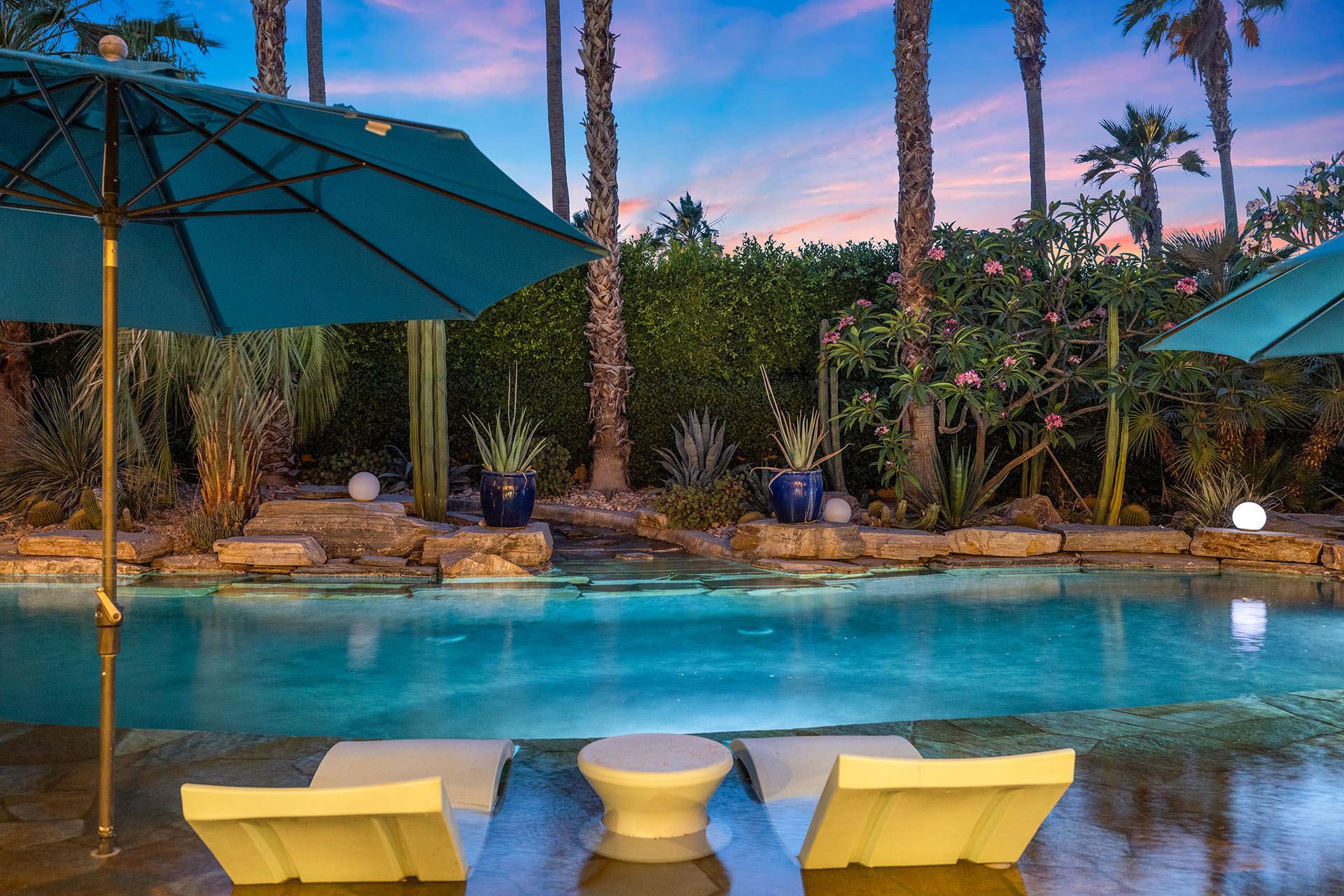 Cabana Palms A half acre desert oasis | Photo 68