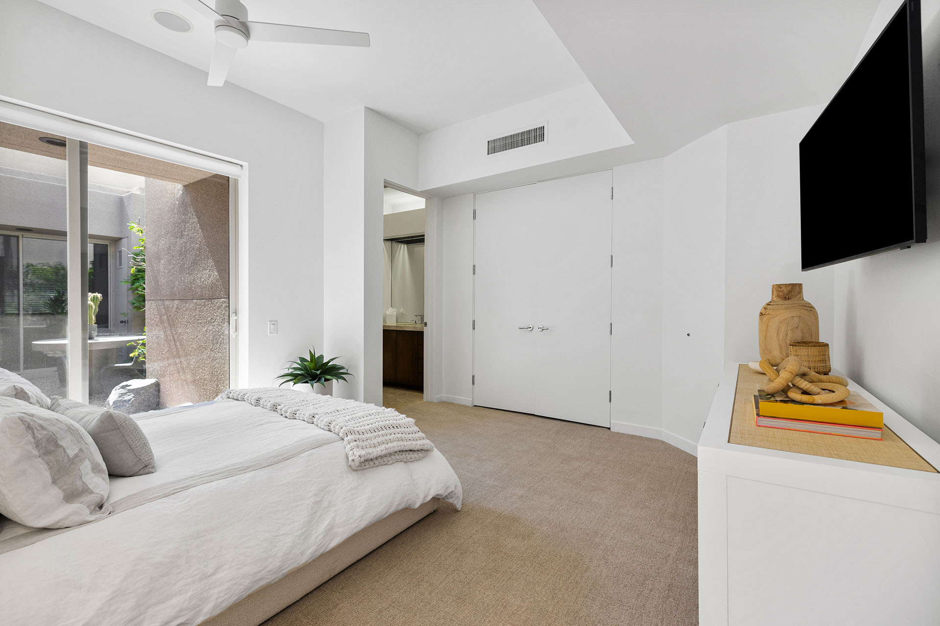 Retreat at Bighorn Incredible mountain views | Photo 37