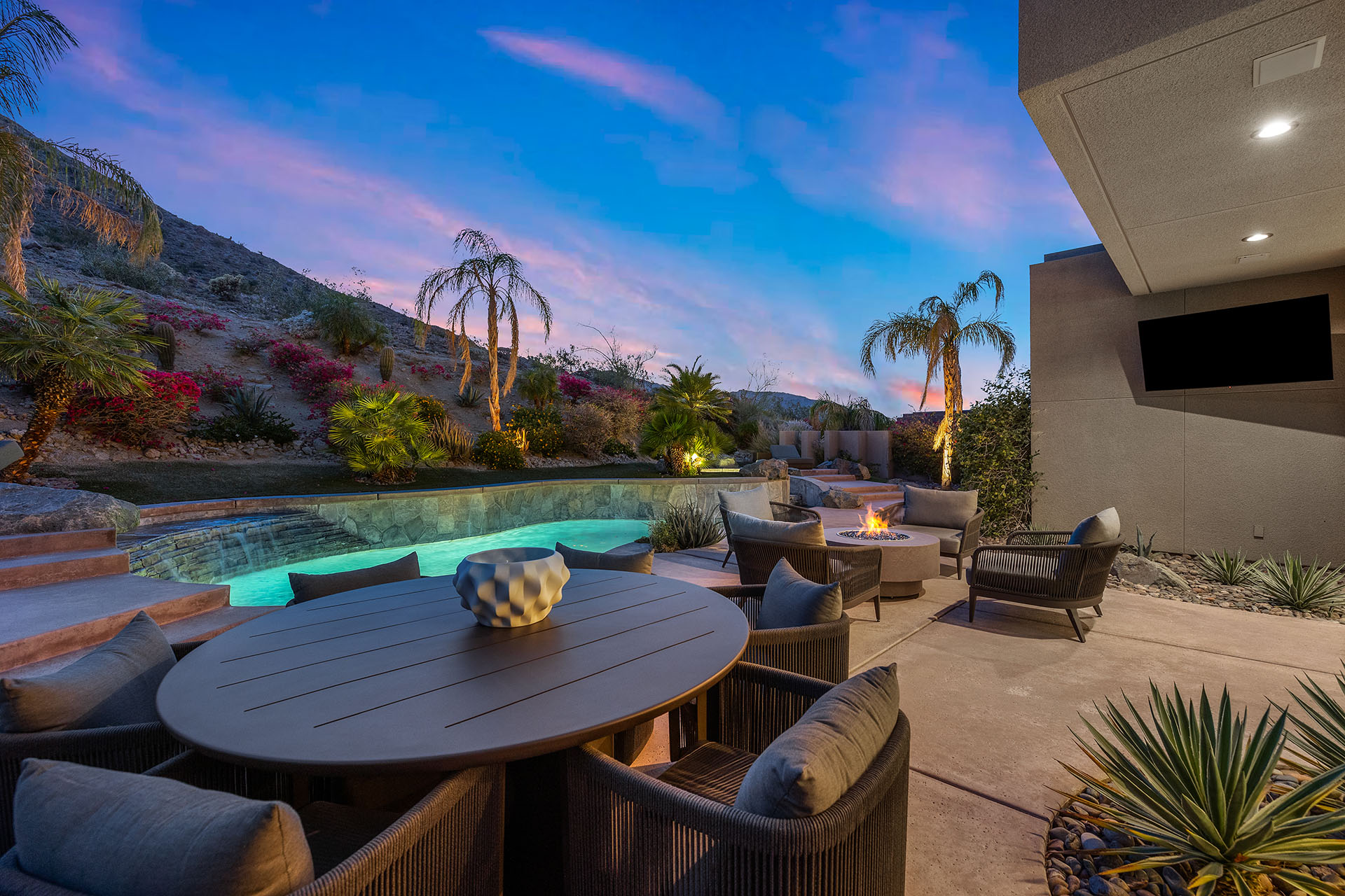 Retreat at Bighorn Incredible mountain views | Photo 65