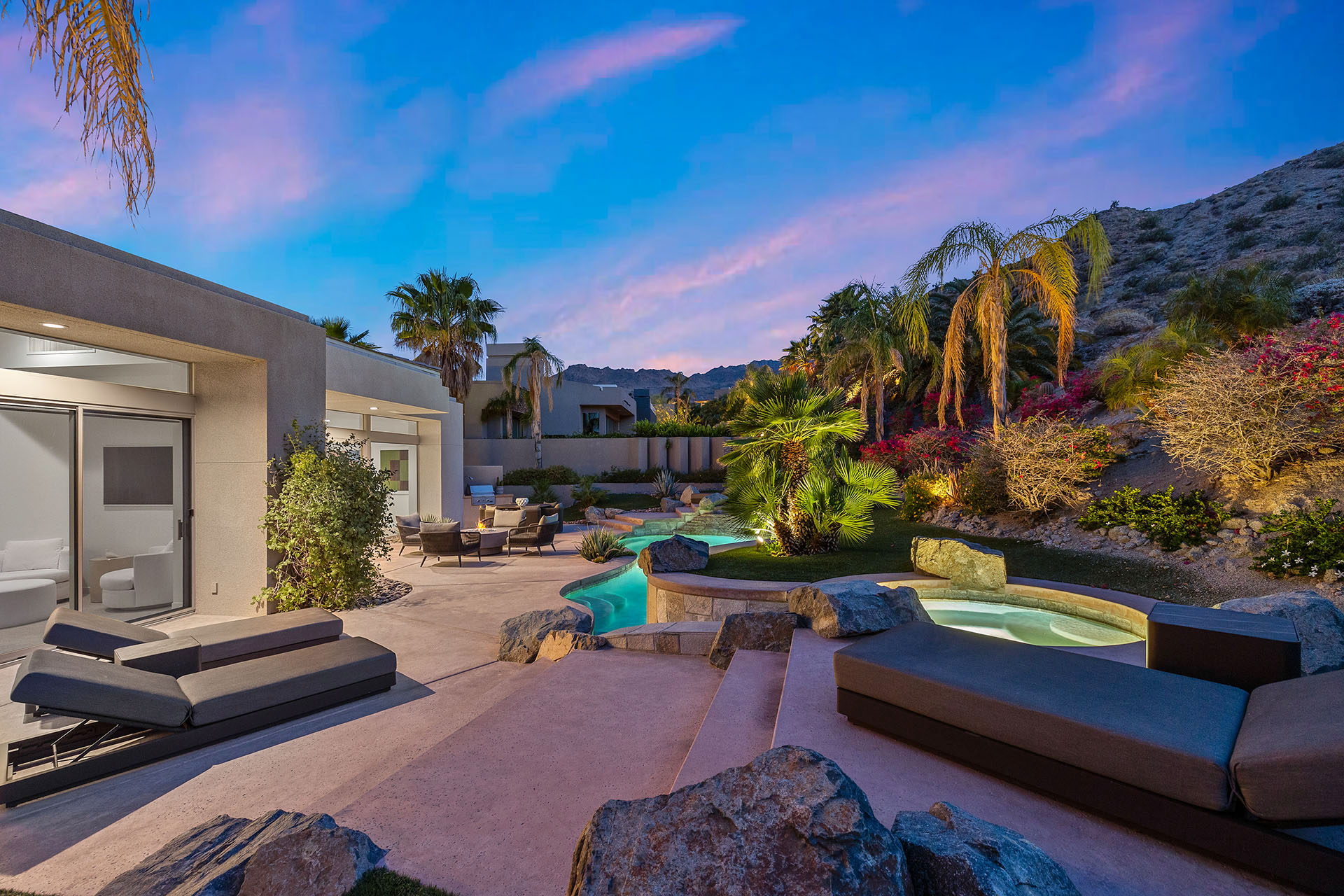 Retreat at Bighorn Incredible mountain views | Photo 9