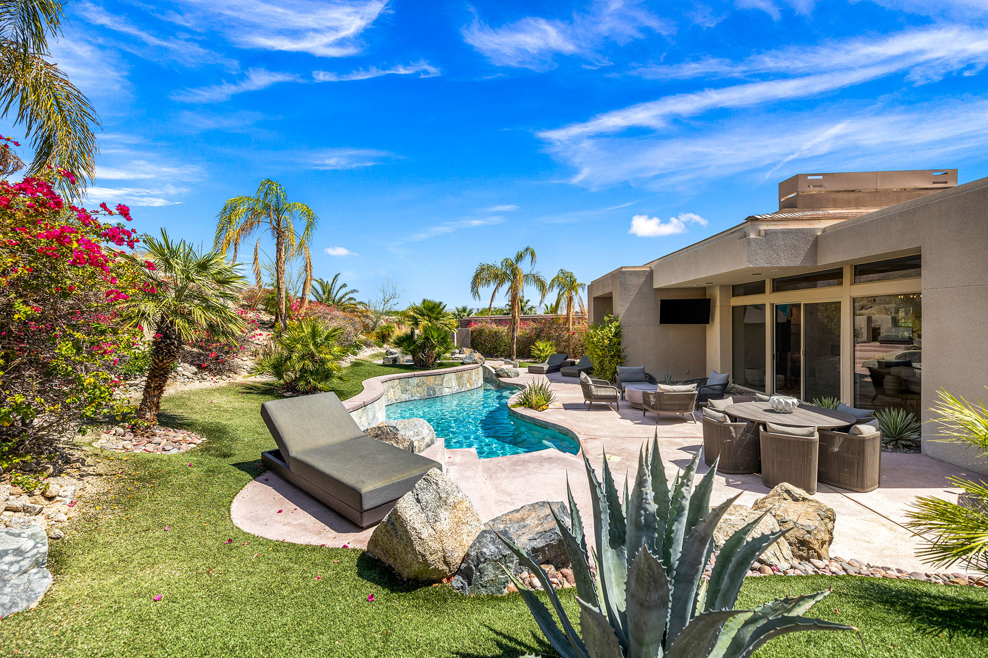 Retreat at Bighorn Incredible mountain views | Photo 51