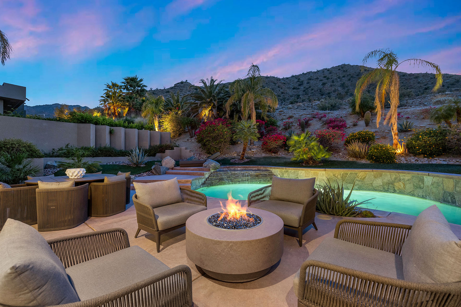 Retreat at Bighorn Incredible mountain views | Photo 8