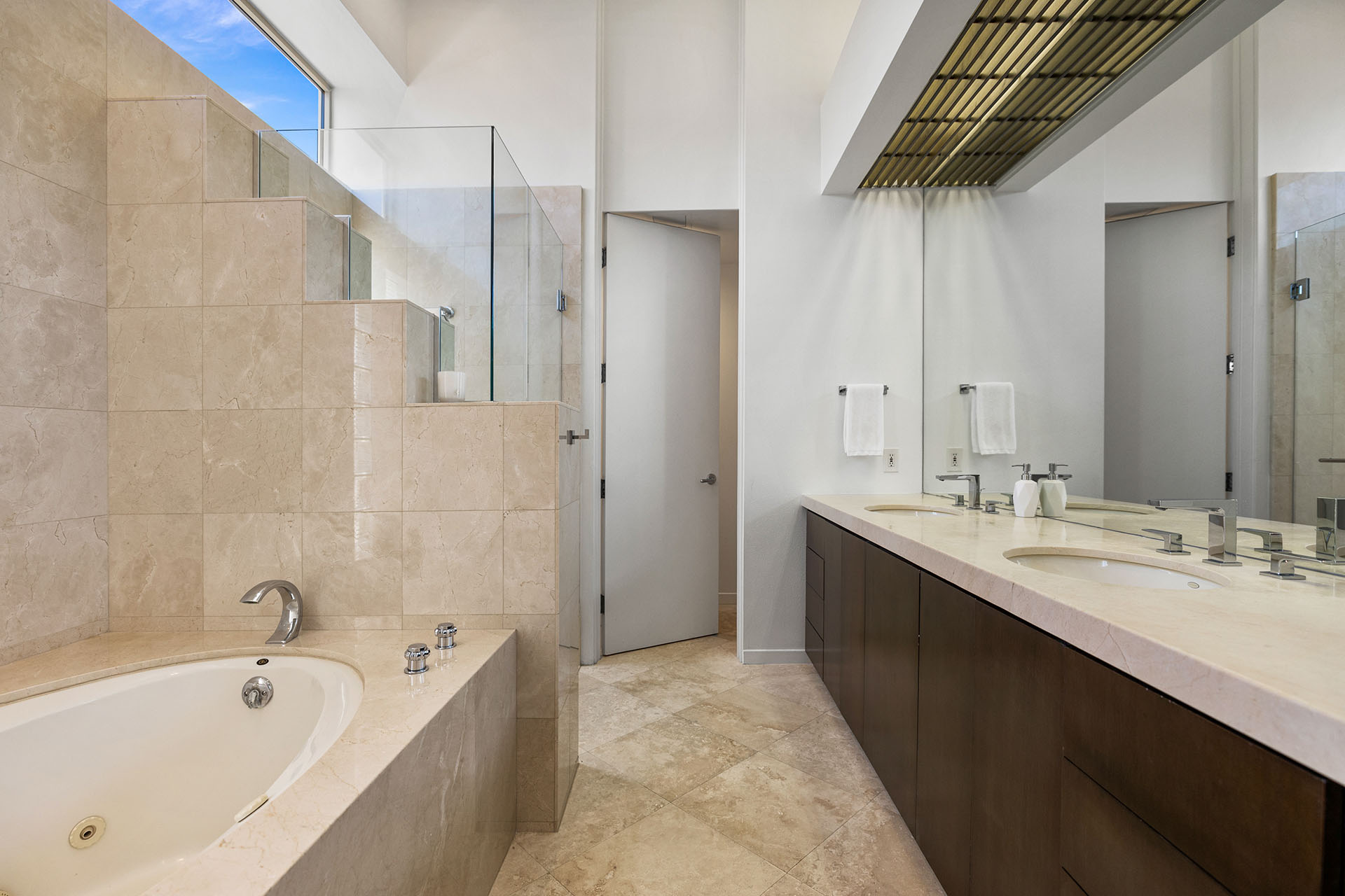 Retreat at Bighorn Incredible mountain views | Photo 34