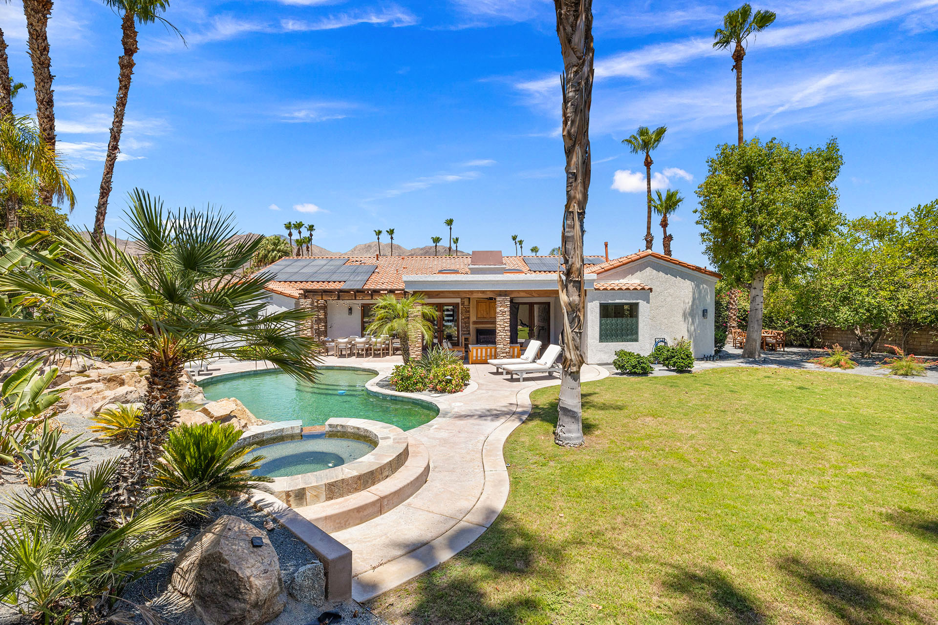 Waterfall Escape Half acre in South Palm Desert | Photo 53