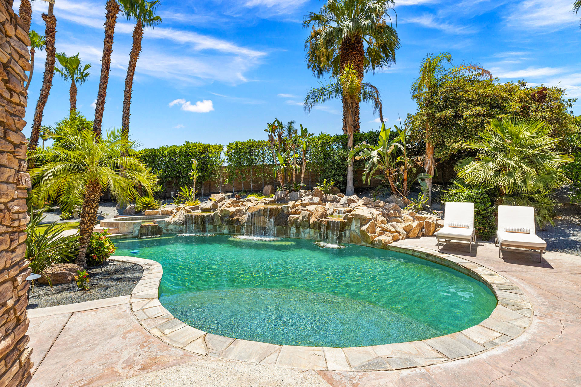 Waterfall Escape Half acre in South Palm Desert | Photo 2