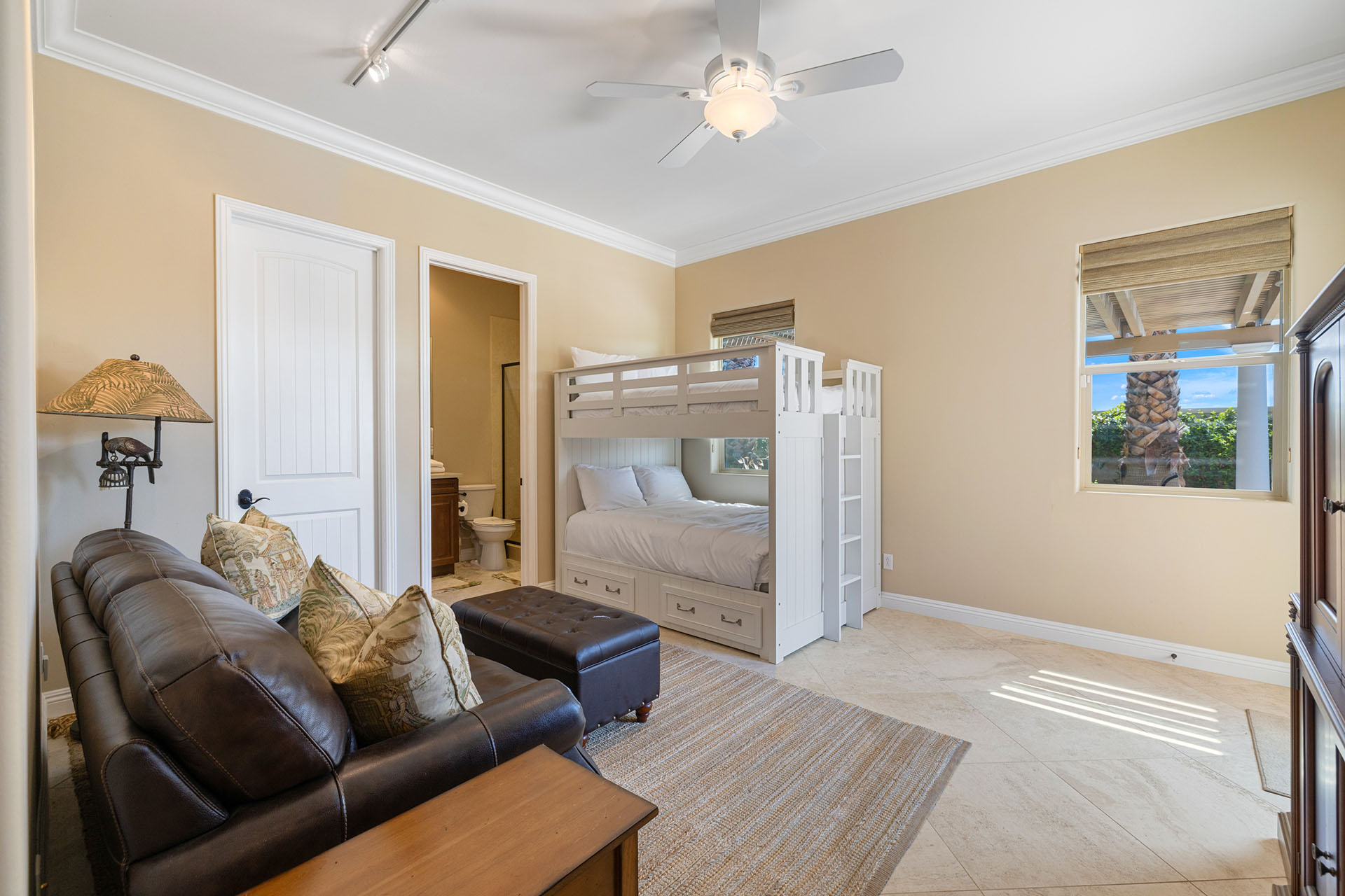 Villa Paradiso 2 pools, 5 suites & more! | Photo 43