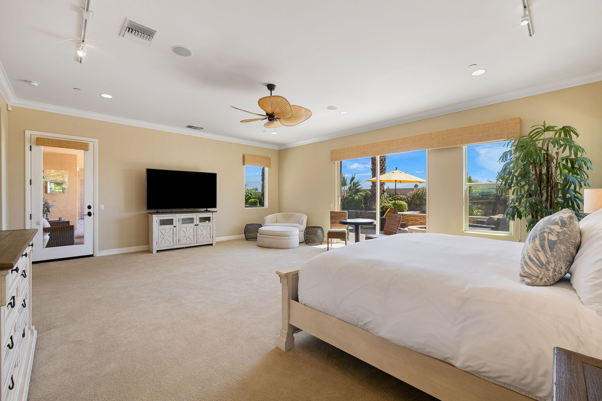 Villa Paradiso 2 pools, 5 suites & more! | Photo 26