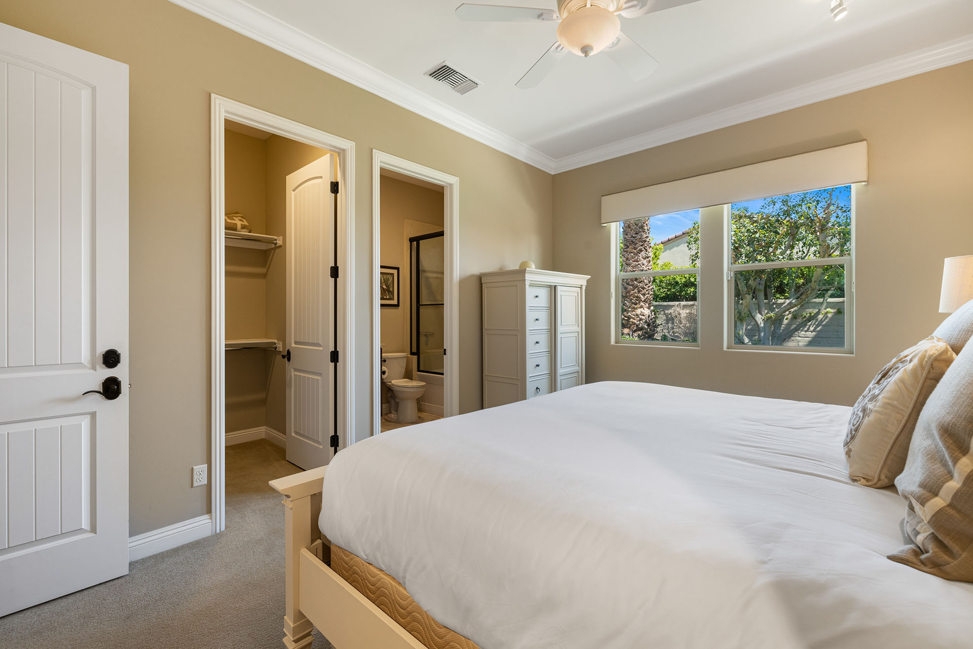 Villa Paradiso 2 pools, 5 suites & more! | Photo 41