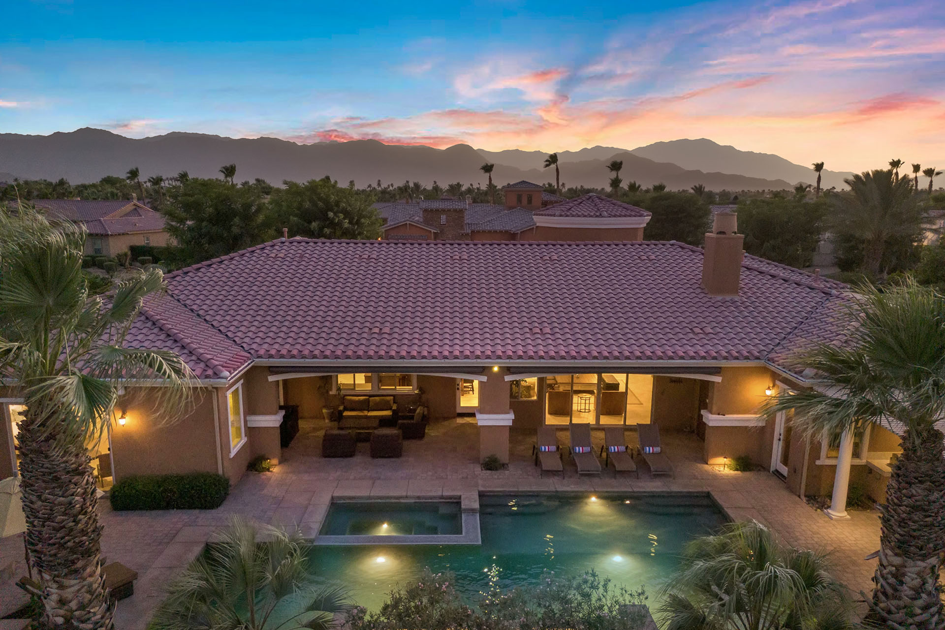 Villa Paradiso 2 pools, 5 suites & more! | Photo 75