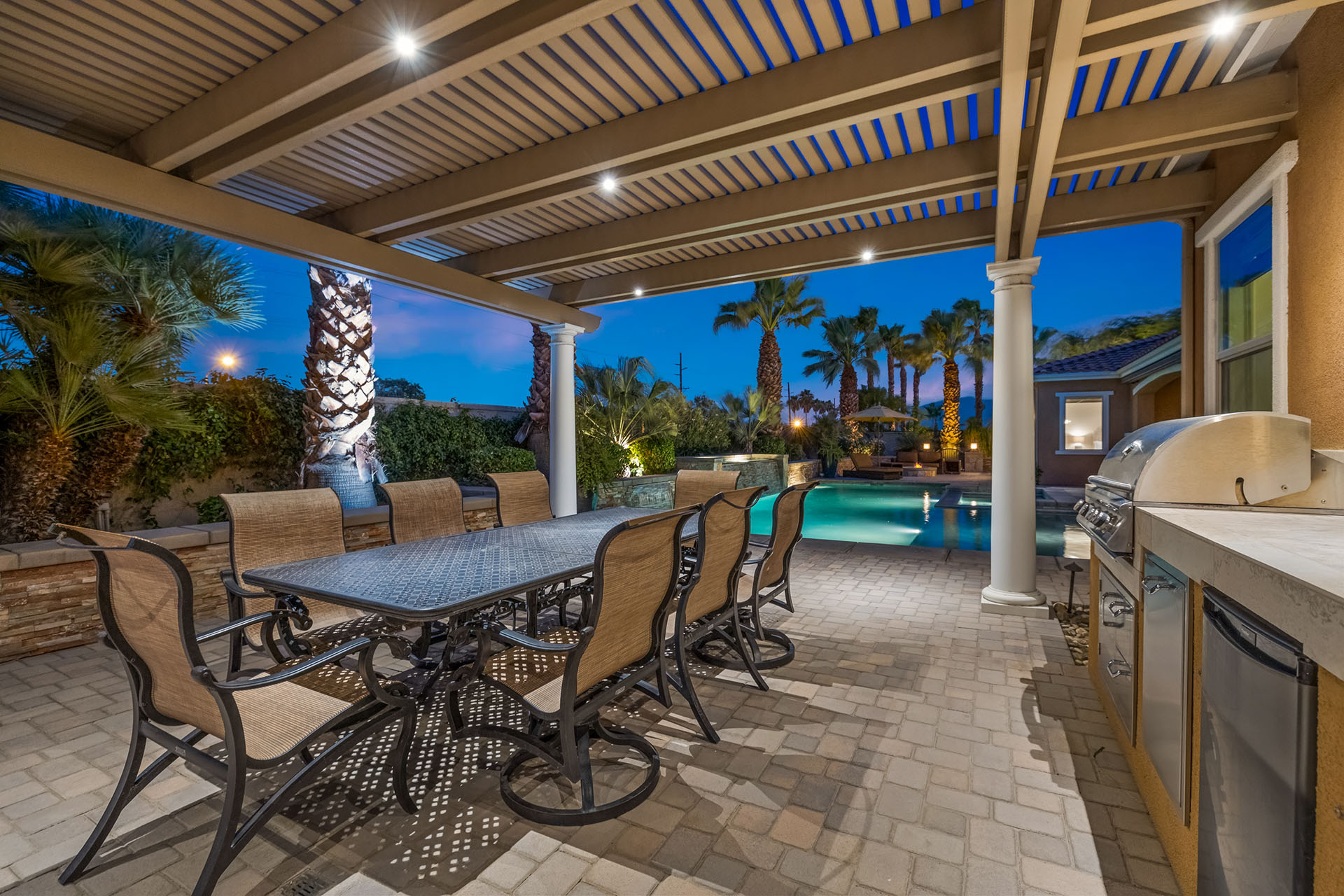 Villa Paradiso 2 pools, 5 suites & more! | Photo 5