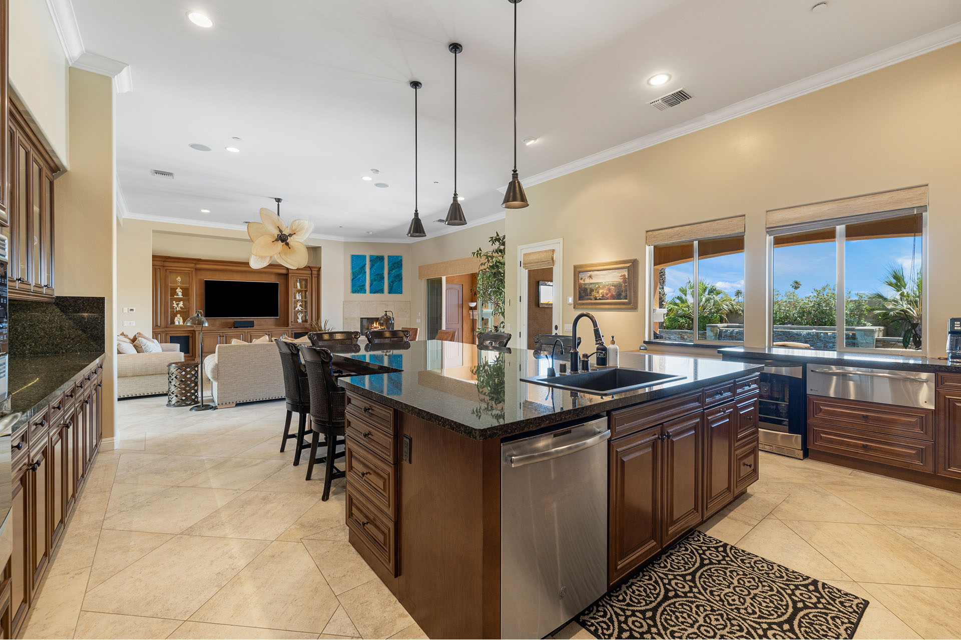 Villa Paradiso 2 pools, 5 suites & more! | Photo 17