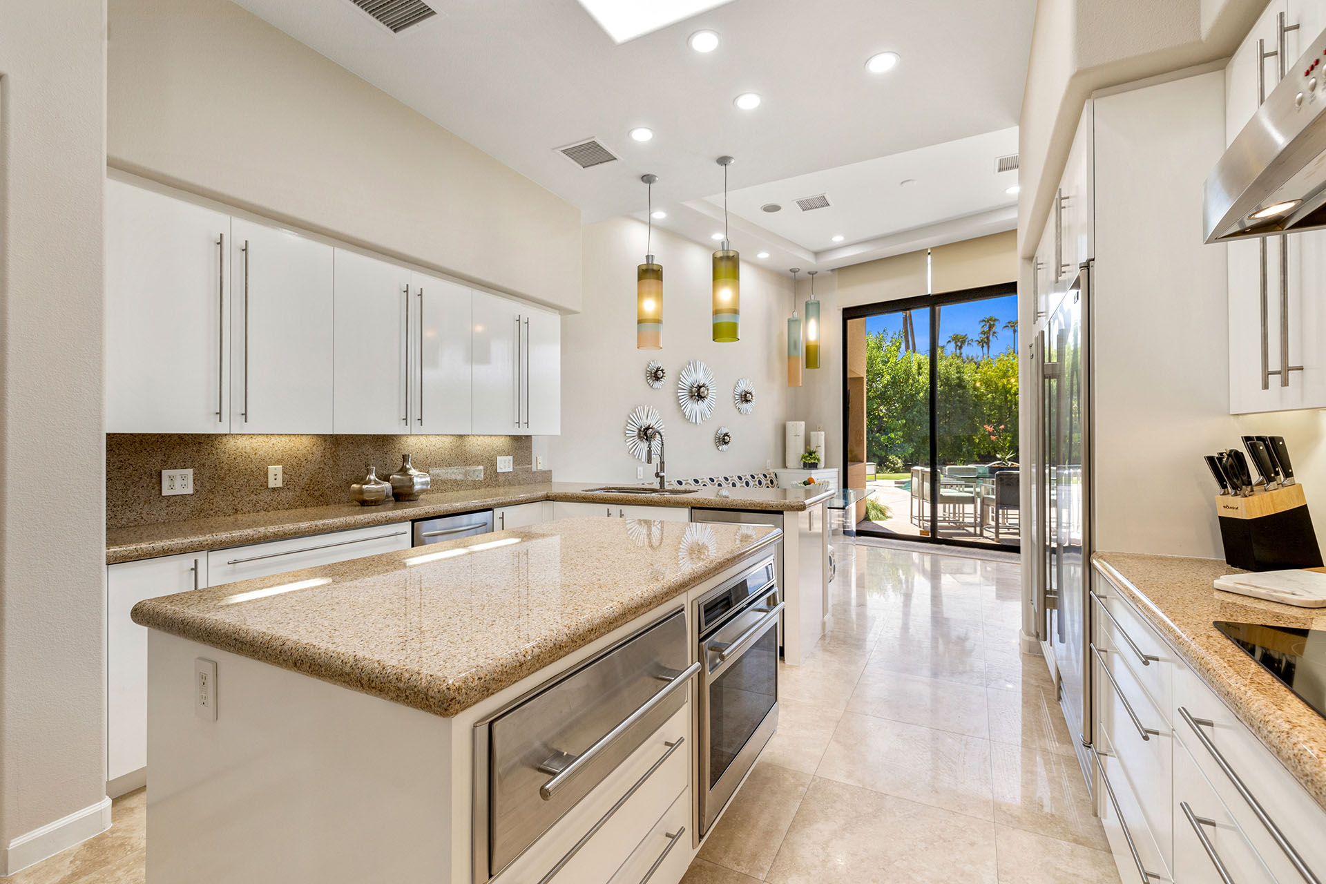 Sun Stone Half an acre in Rancho Mirage | Photo 34