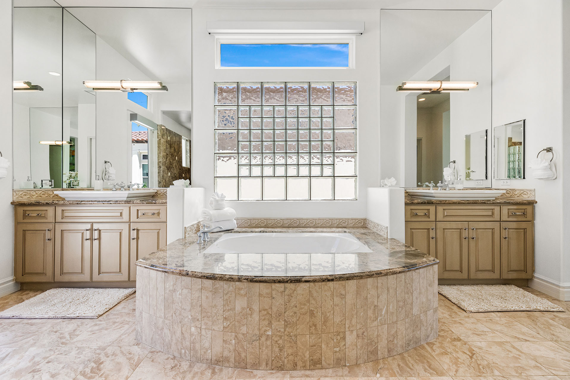 Desert Flower Contemporary villa at PGA West | Photo 45