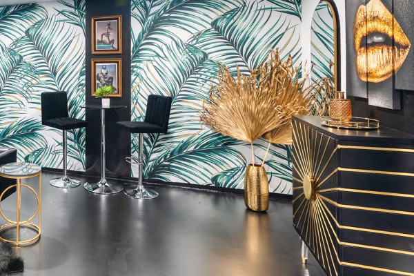 Palm Royale